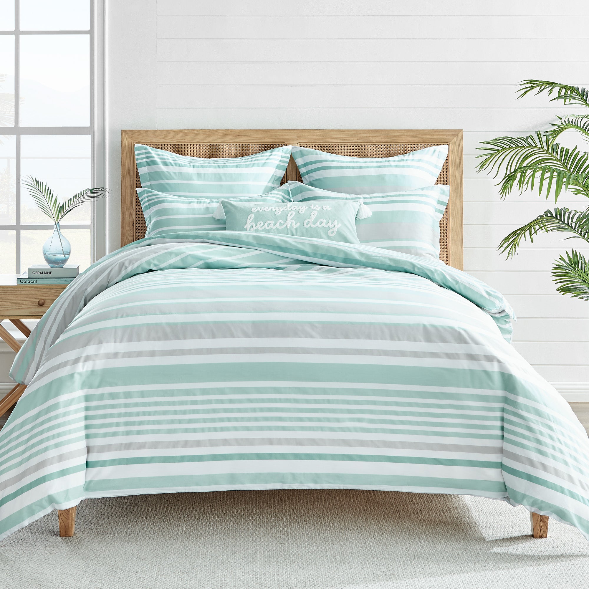 Premium Truro Duvet Cover Set - Soft & Breathable Queen Size Bedding - Perfect for Master Bedroom, Guest Room & Cozy Home Decor