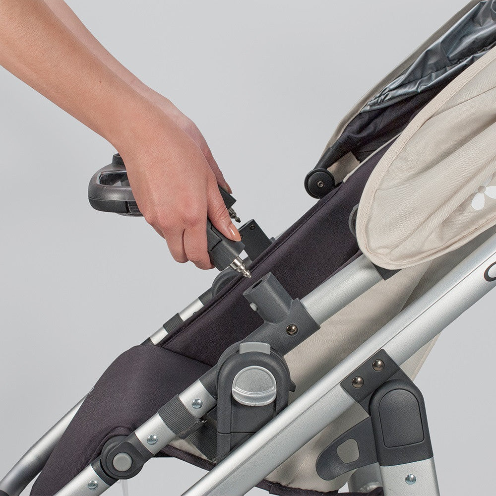 UPPAbaby Snack Tray for Vista & Cruz Strollers - Compatible with Vista V2, Cruz V2, RumbleSeat & RumbleSeat V2 - Perfect for On-the-Go Snacks & Toys During Walks, Shopping & Travel