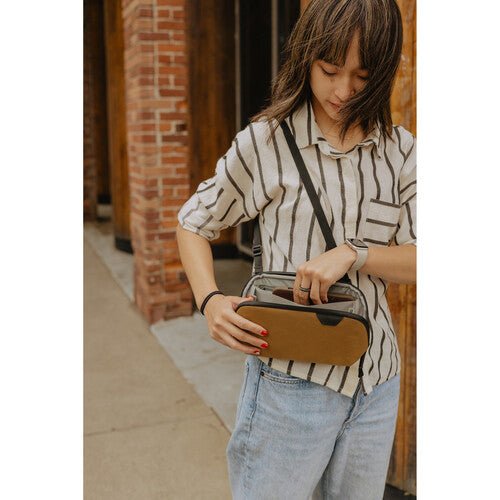 Peak Design Tech Pouch Small - Waterproof Travel Organizer for Electronics & Cables - Coyote Color - Perfect for Travel, Office & Everyday Carry