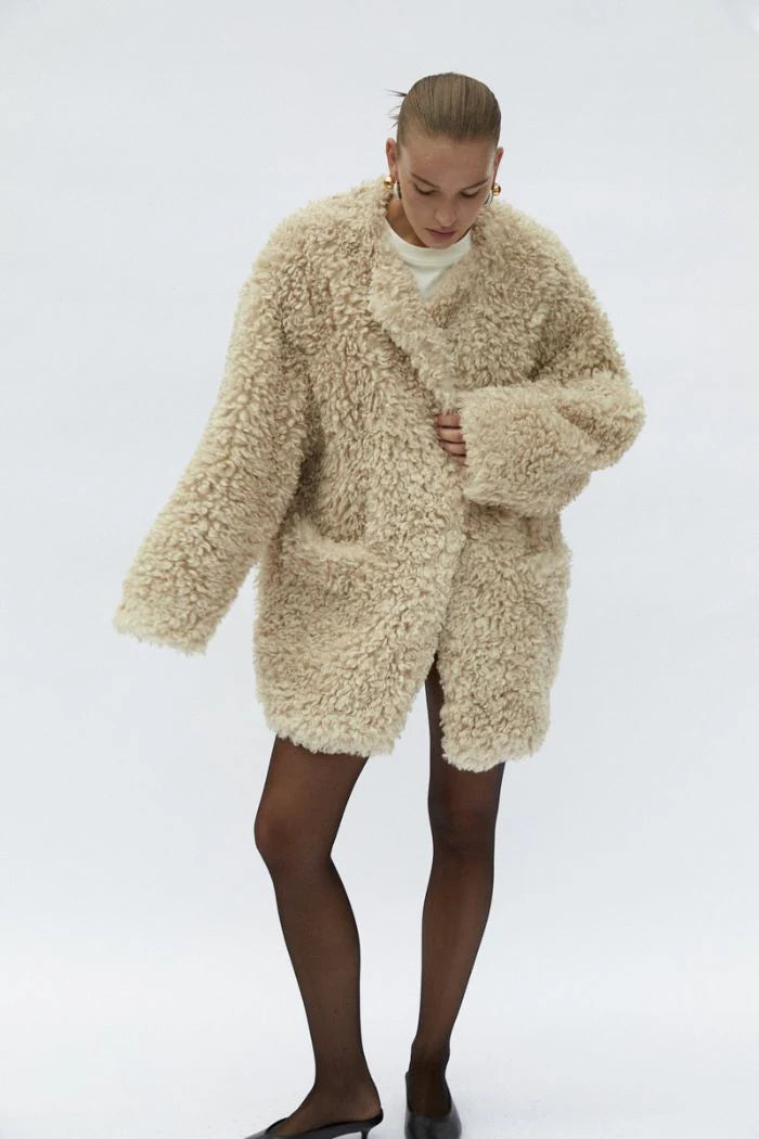 Women's Cream Carrie Jacket - Stylish & Comfortable Outerwear for Fall & Winter | Perfect for Casual Outings & Office Wear