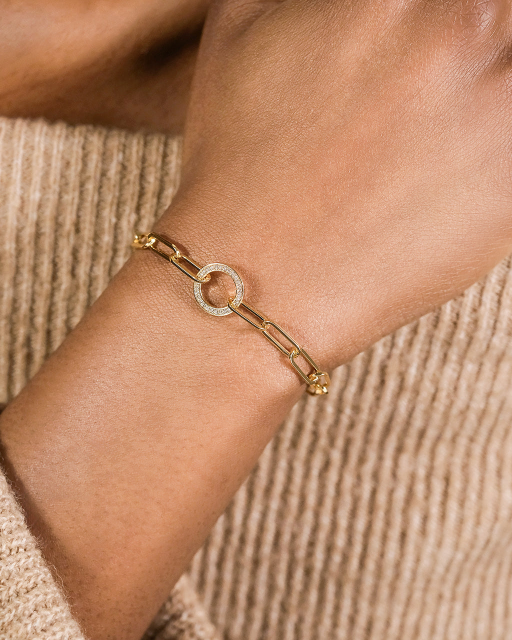 Jacie CZ Circle Paperclip Bracelet - Elegant Cubic Zirconia Jewelry for Women | Perfect for Parties, Weddings & Everyday Wear