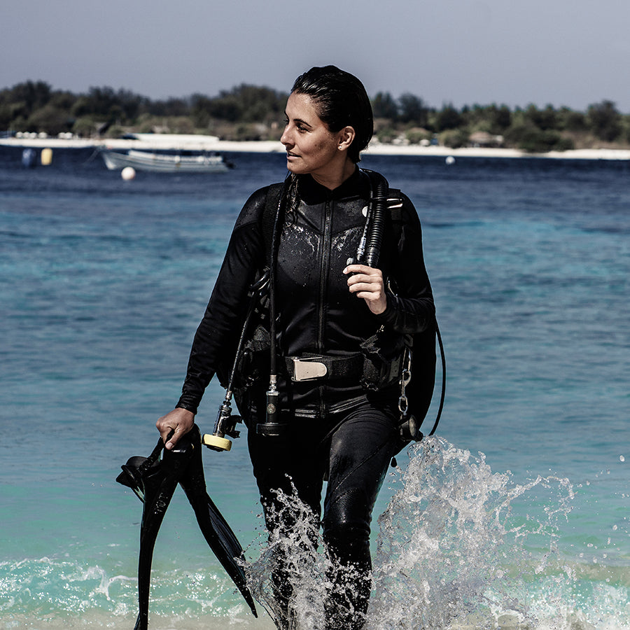 Fourth Element Thermocline Jacket for Women - Premium Thermal Diving & Snorkeling Jacket - Perfect for Cold Water Scuba Diving, Surfing & Outdoor Water Sports