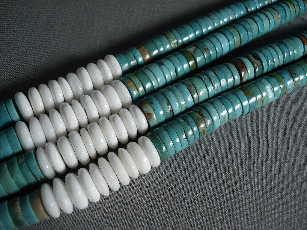 200g Vintage Navajo Native American Turquoise Heishi Necklace - Handmade Graduating Royston Turquoise Beads, Southwest Style Jewelry for Women | Perfect for Boho Fashion, Gift Giving & Special Occasions
