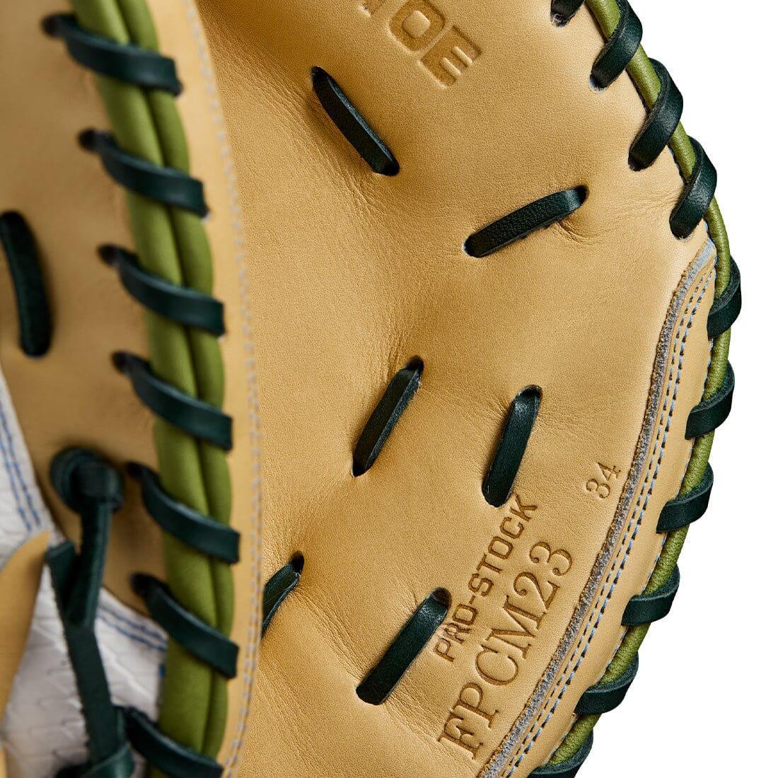 Wilson A2000 Super SnakeSkin FPCM23 Fastpitch Softball Catcher's Mitt - 34 Inch for Youth & Adult Players (WBW10273934 B12) | Perfect for Competitive Games, Training & Practice