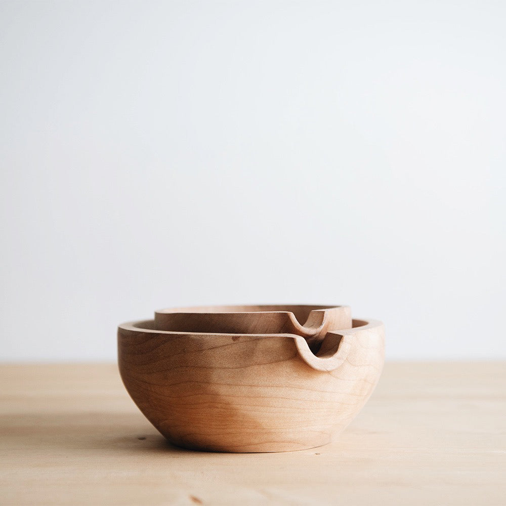Premium Maple Wood Spouted Bowl for Easy Pouring - Ideal for Pancake Batter, Salad Dressing & Kitchen Prep - Natural Wooden Mixing Bowl with Spout