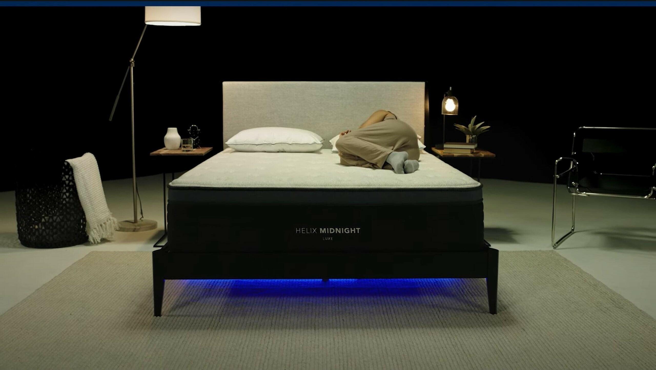 Helix Midnight Luxe Mattress with GlacioTex Cooling Cover - Medium Firm Queen Size for Side Sleepers & Hot Sleepers