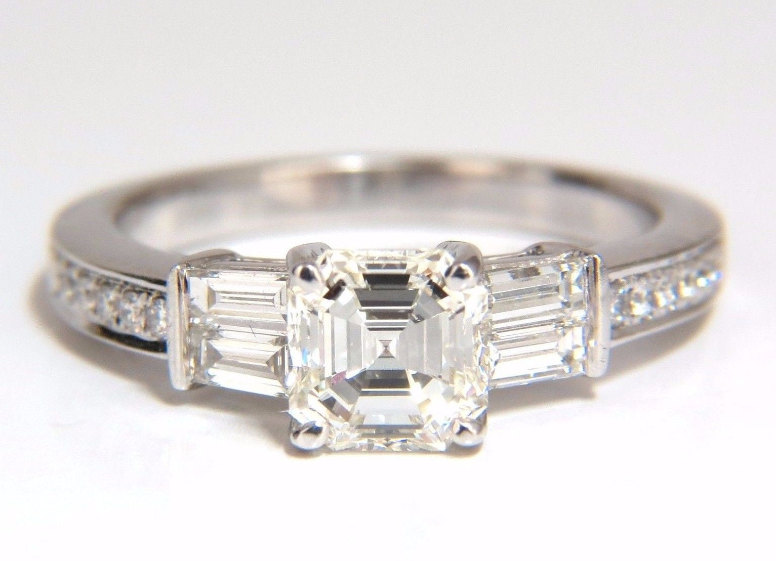 GIA Certified 1.62ct Natural Asscher Cut Diamond Engagement Ring in 18K Gold - Classic Solitaire for Wedding Proposal & Anniversary Gifts