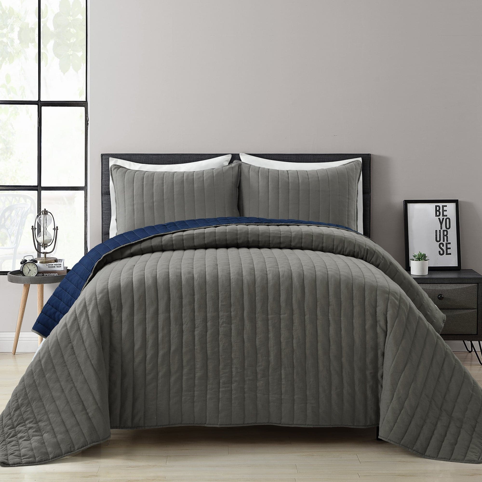 Soft Stripe All Season Quilt Coverlet Set - Lightweight Bedding for Year-Round Comfort - Perfect for Master Bedroom, Guest Room & Cozy Home Decor