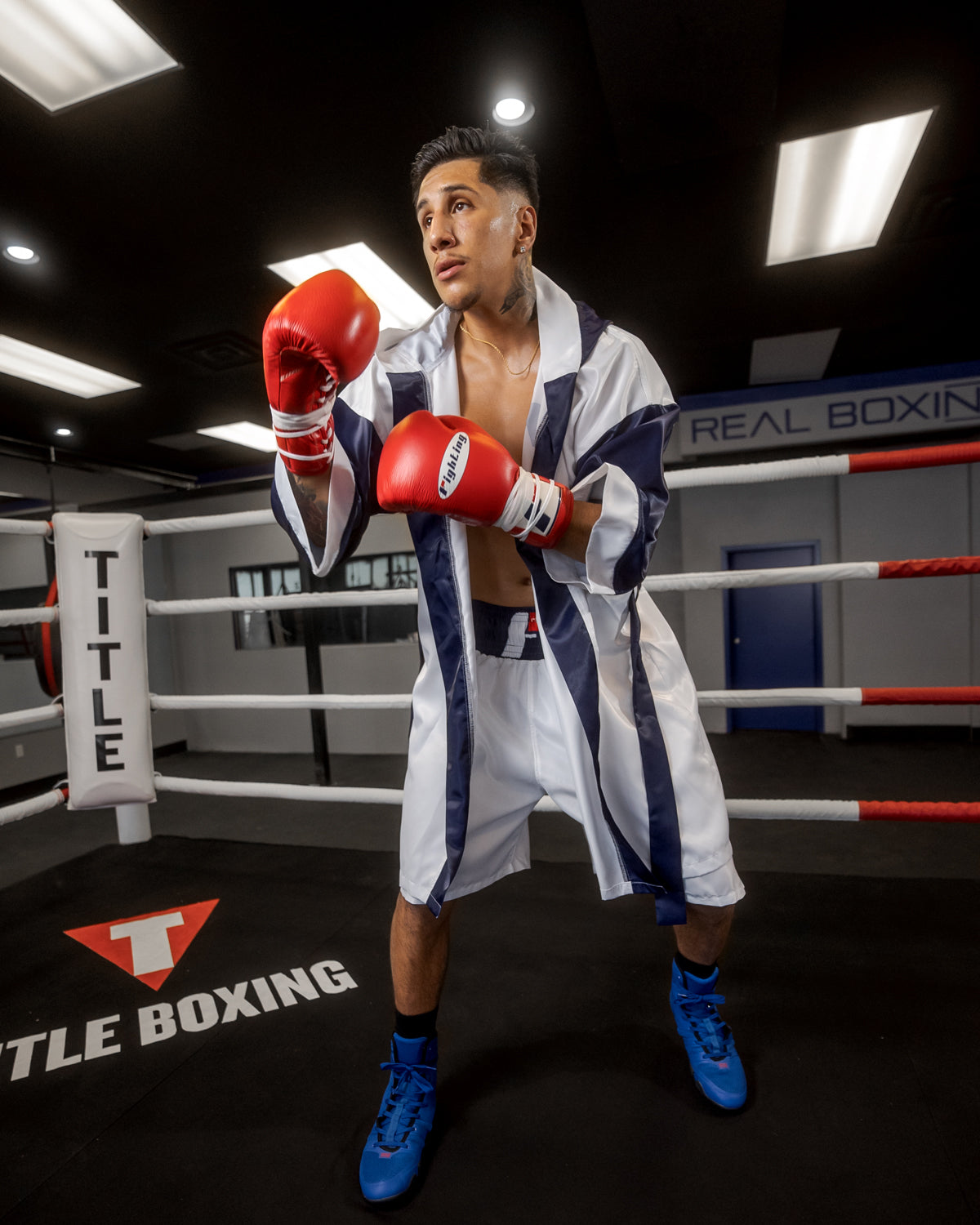 Premium Full-Length Fighting Robe for Martial Arts Training - Comfortable & Durable Karate Uniform for Men & Women - Perfect for Taekwondo, Kung Fu, and MMA Practice