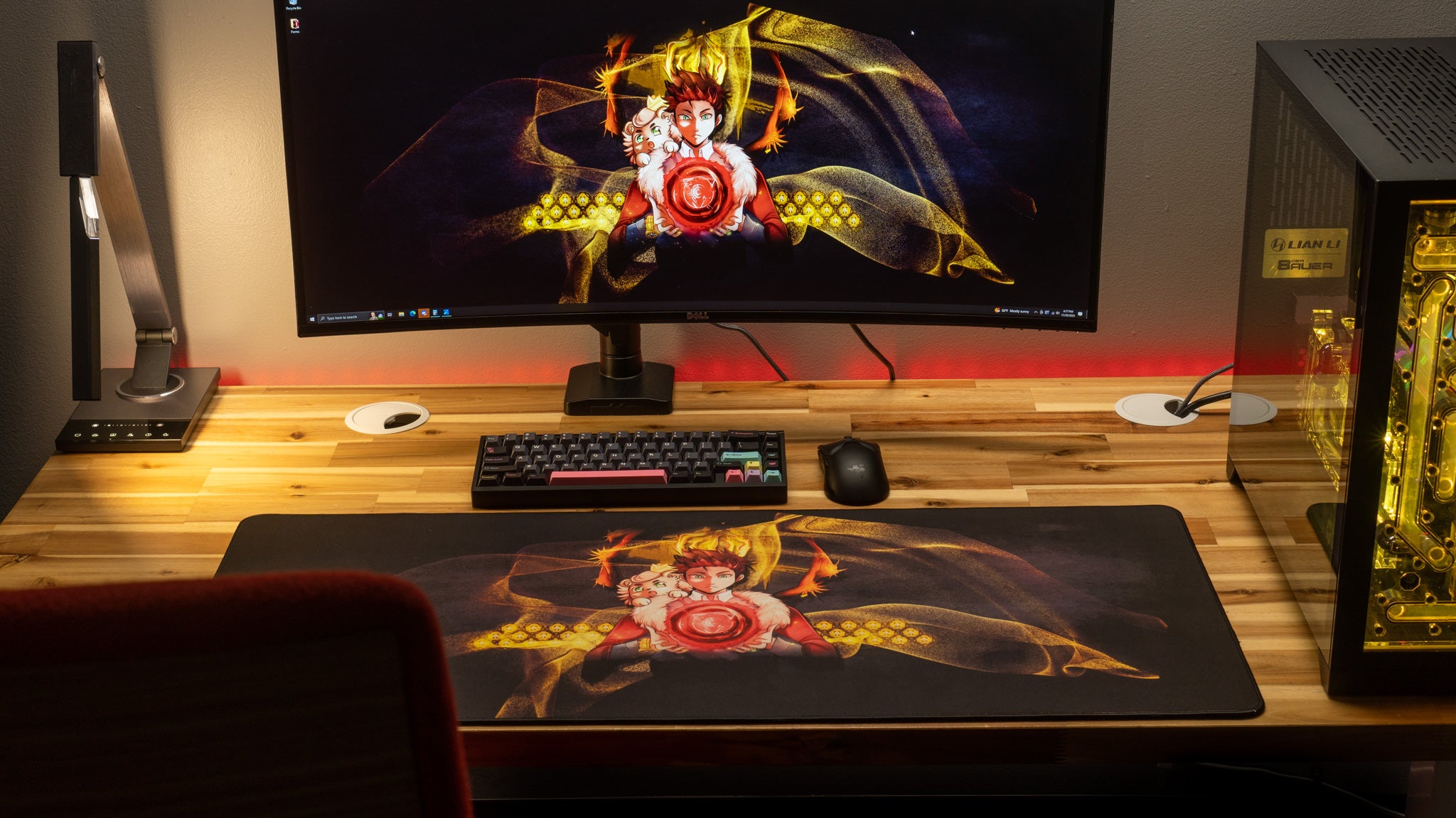 King Royal Glide Large Gaming Mouse Pad - Non-Slip Desk Mat for Content Creators & Gamers - Perfect for Streaming, Esports & Office Work