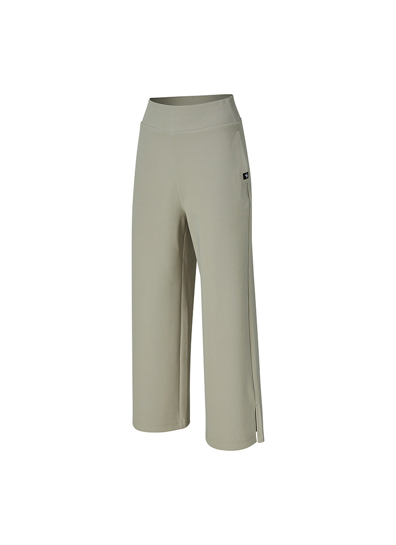 Khaki Pound
