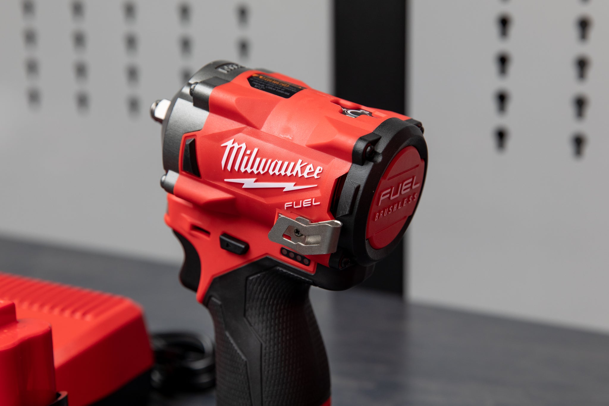 Milwaukee M12 FUEL 3/8