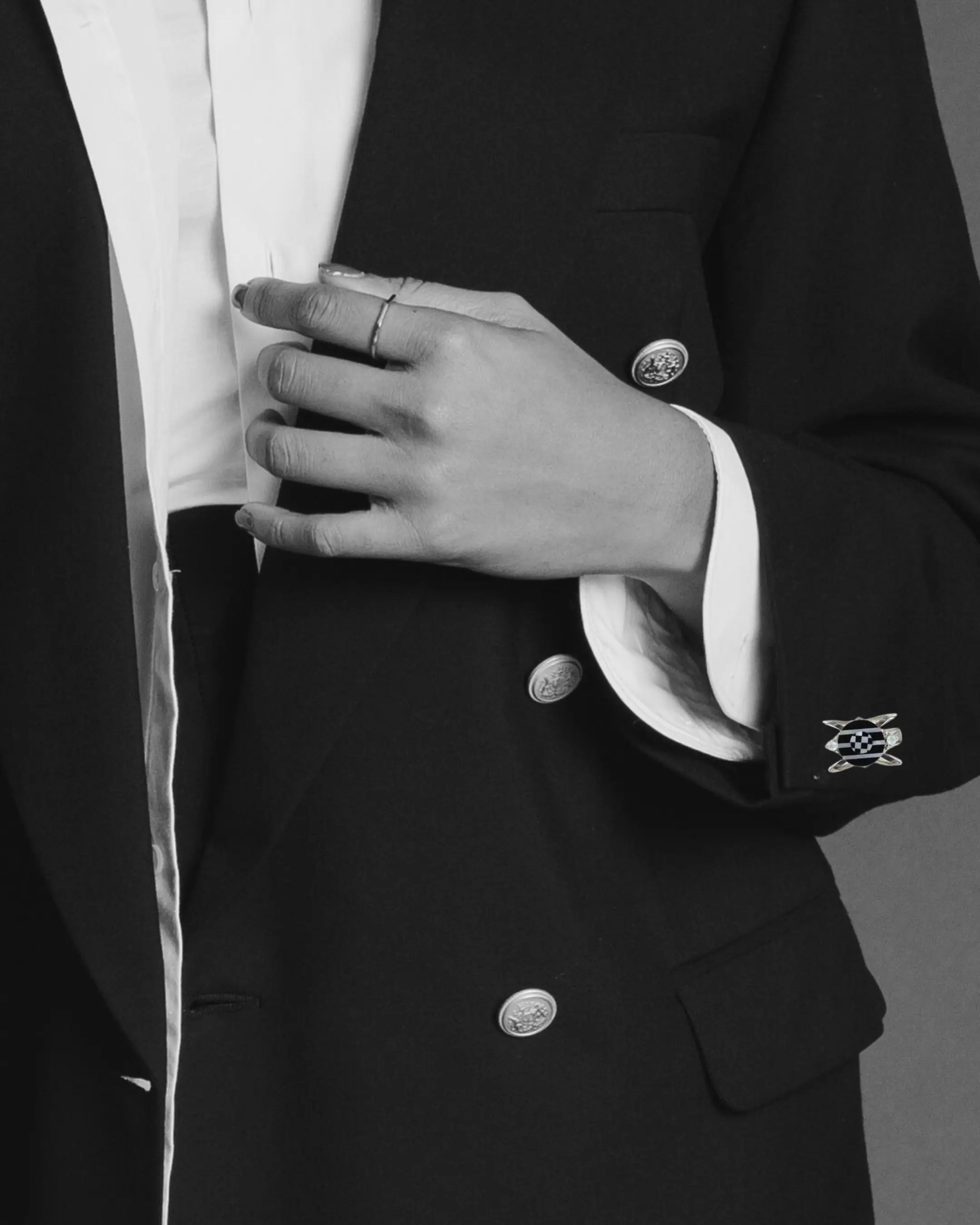 Samuel Cufflinks for Men - Elegant & Stylish Dress Shirt Accessories - Perfect for Weddings, Business & Formal Events