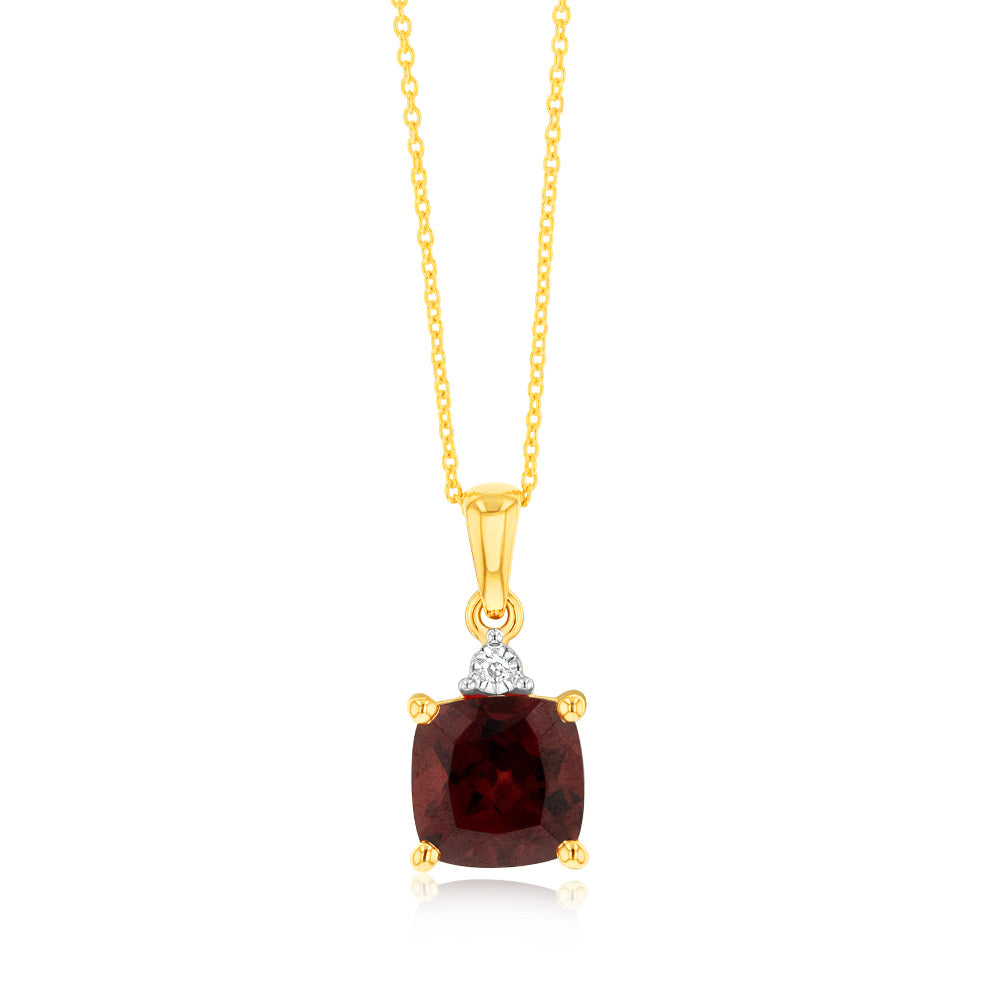 9ct Yellow Gold 1.85ct Garnet and Diamond Pendant Necklace with 45cm Chain - Elegant Jewelry Gift for Women, Perfect for Valentine's Day, Anniversary & Special Occasions