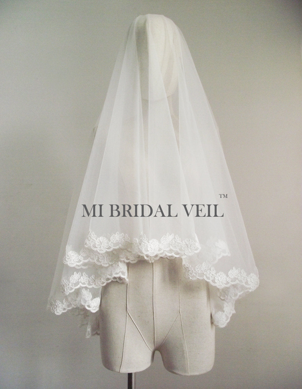 Elegant Lace Wedding Veil with Mantilla Rose Design - Fingertip Length Bridal Veil with Blusher for Romantic Weddings | Perfect for Church Ceremonies, Outdoor Weddings & Bridal Photography