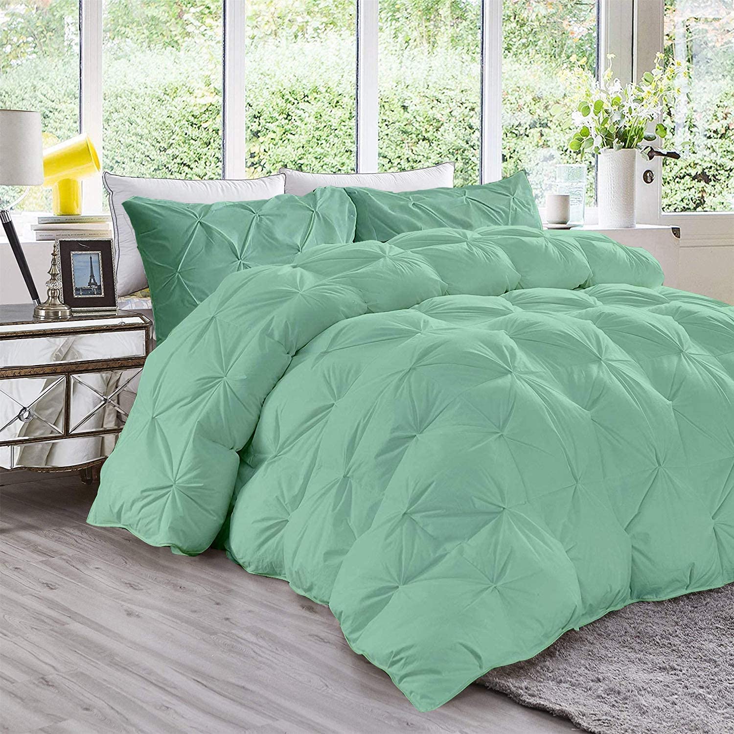 Pinch Pleated 100% Cotton Lightweight All Season Down Alternative Comforter - Soft Quilted Cooling Bedding for Warm Weather & Hot Sleepers (Full/Queen, Aqua Blue) - Perfect for Summer Nights, Guest Rooms & Airy Bedroom Decor