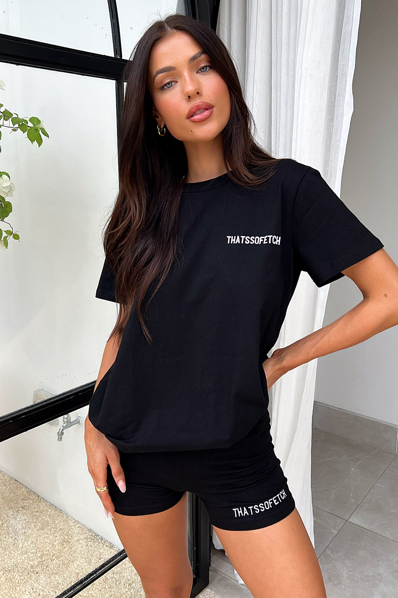 Jaska Tee Black - Premium Cotton T-Shirt for Men & Women | Casual Wear, Street Style & Everyday Comfort