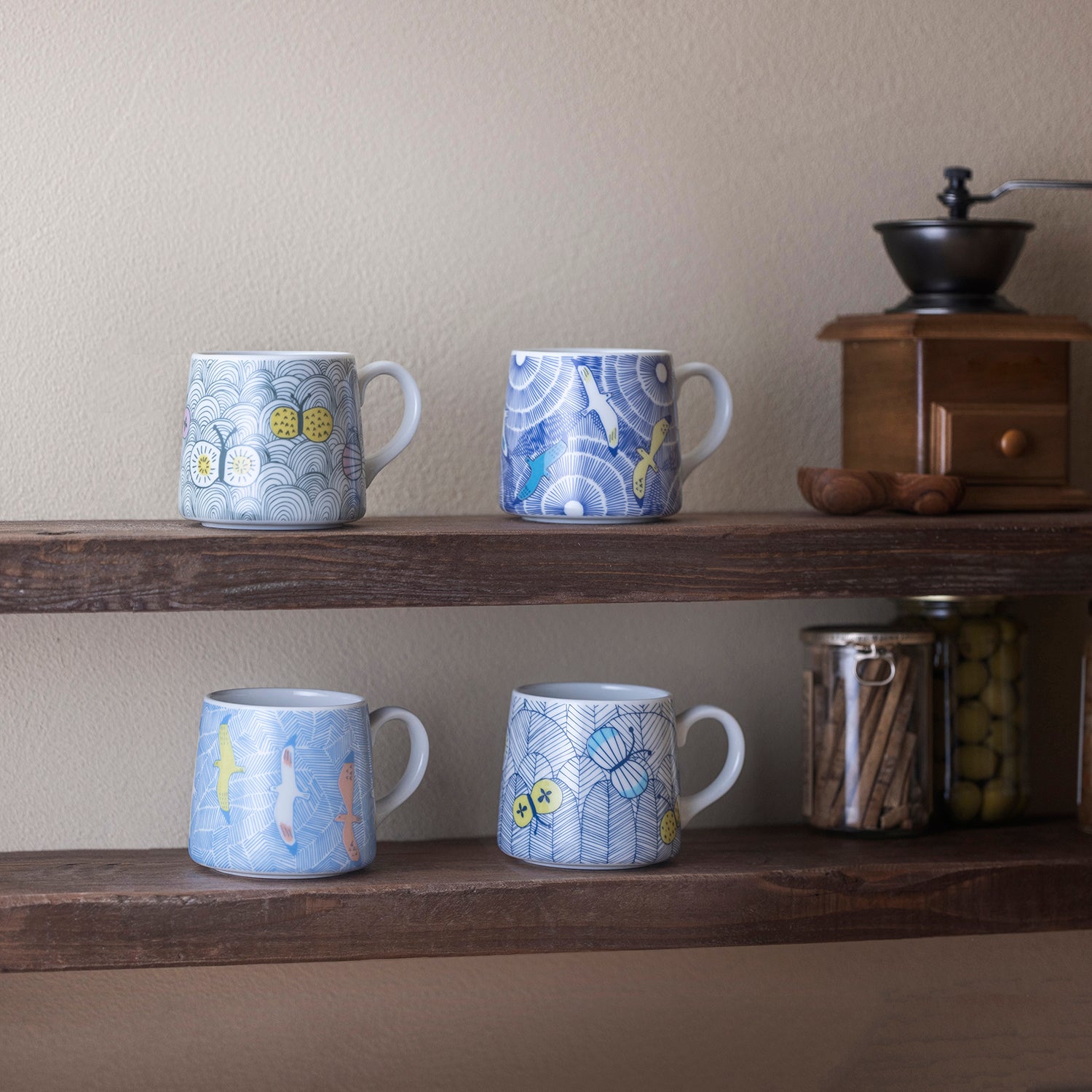 Harekutani Porcelain Seagull Coffee Mug - Elegant Ceramic Tea Cup with Seagull Design, Perfect for Home, Office & Gifts | Dishwasher & Microwave Safe