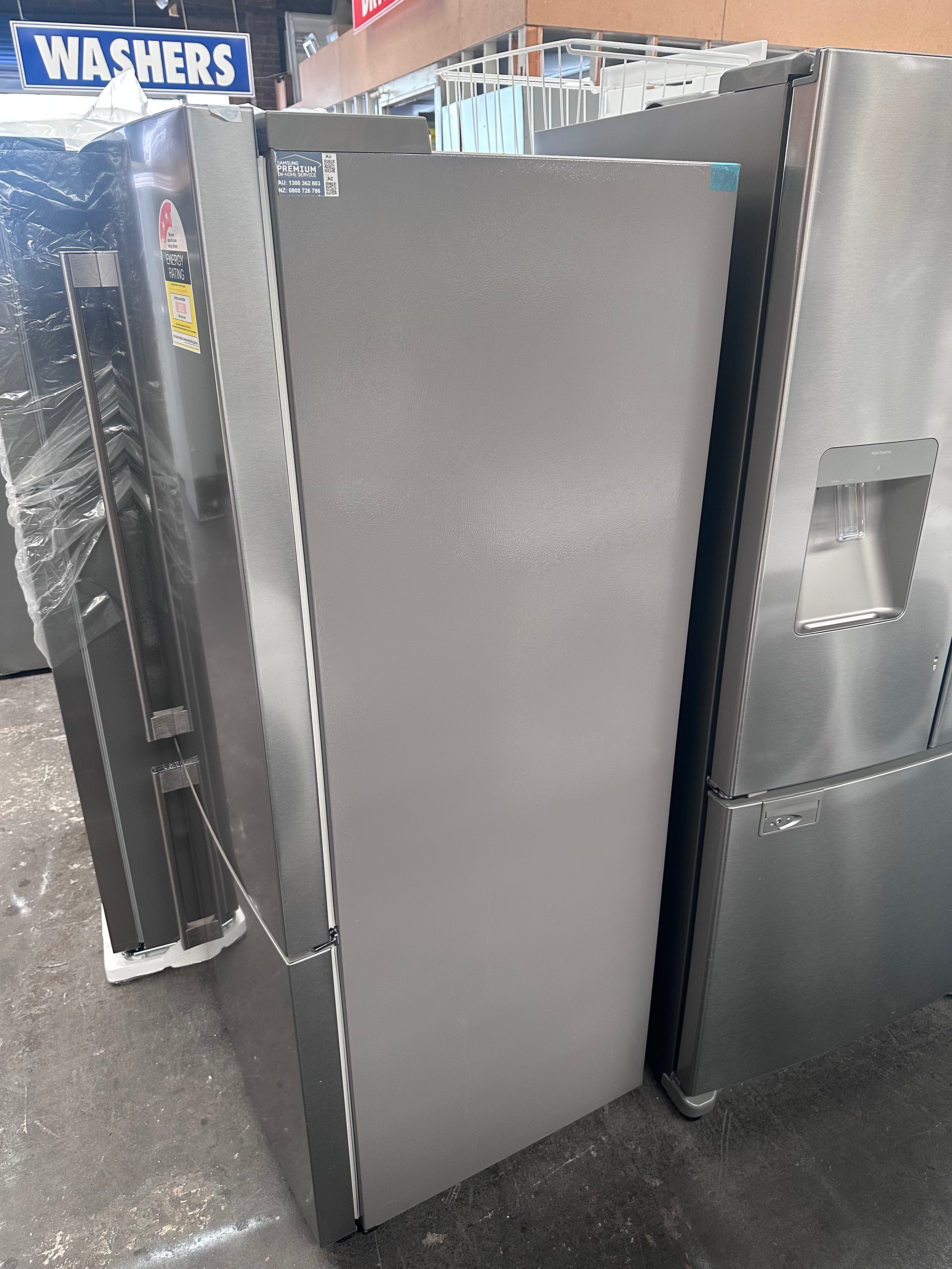 Samsung 450L Bottom Mount Refrigerator - Energy Efficient, Spacious Design | Perfect for Kitchens, Offices & Small Businesses | Factory Second
