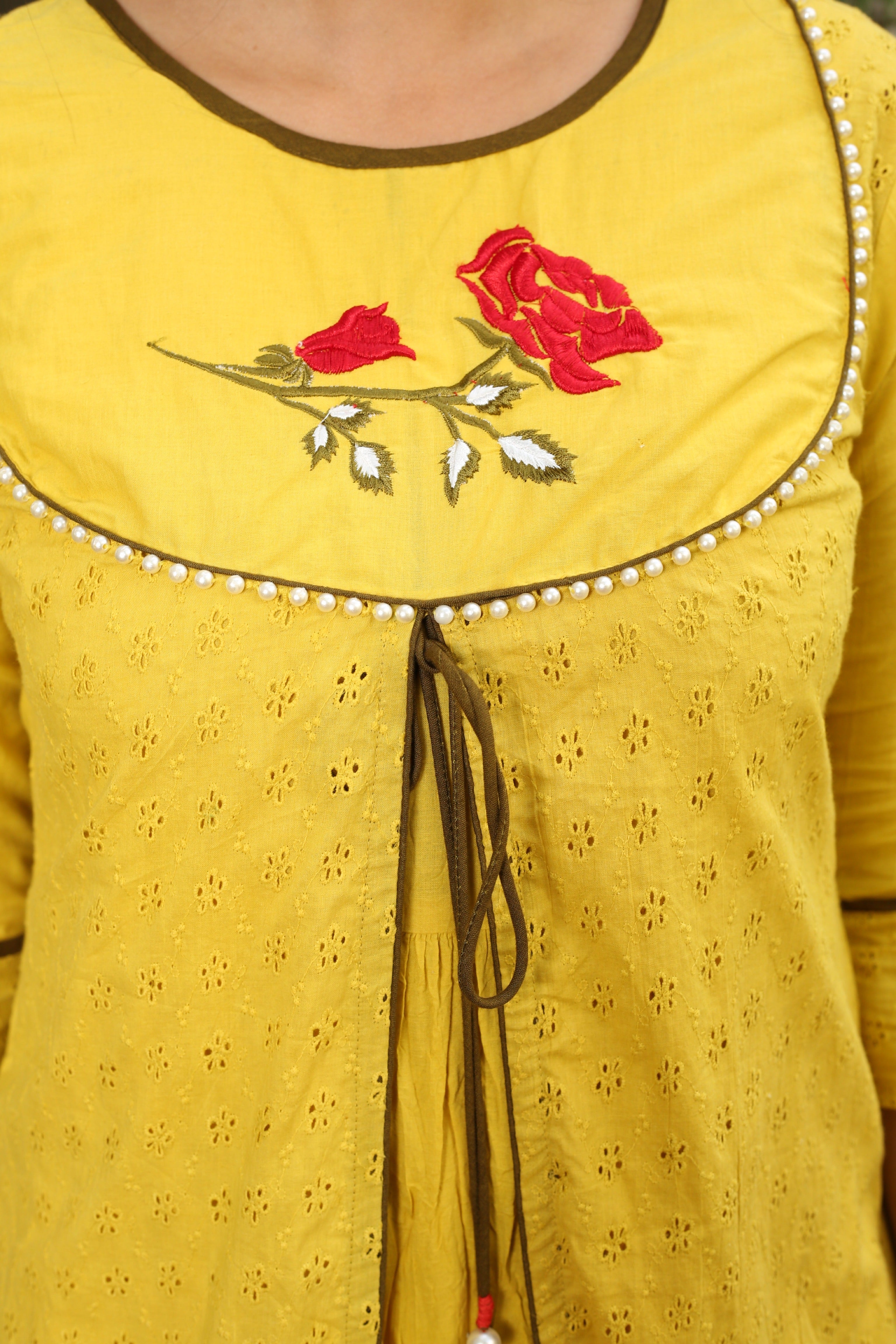 Rani's Resham Yellow Dress - Elegant Indian Party Wear for Women - Perfect for Weddings, Festivals & Special Occasions