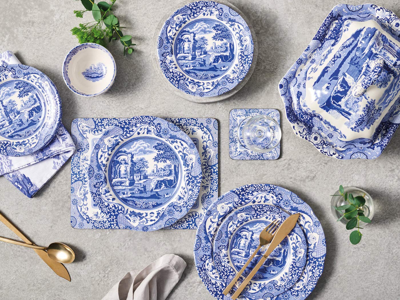 Spode Blue Italian Covered Vegetable Serving Dish – 12 Inch Porcelain Dinnerware for Microwave & Dishwasher | Elegant Table Centerpiece for Holiday Dinners & Formal Entertaining