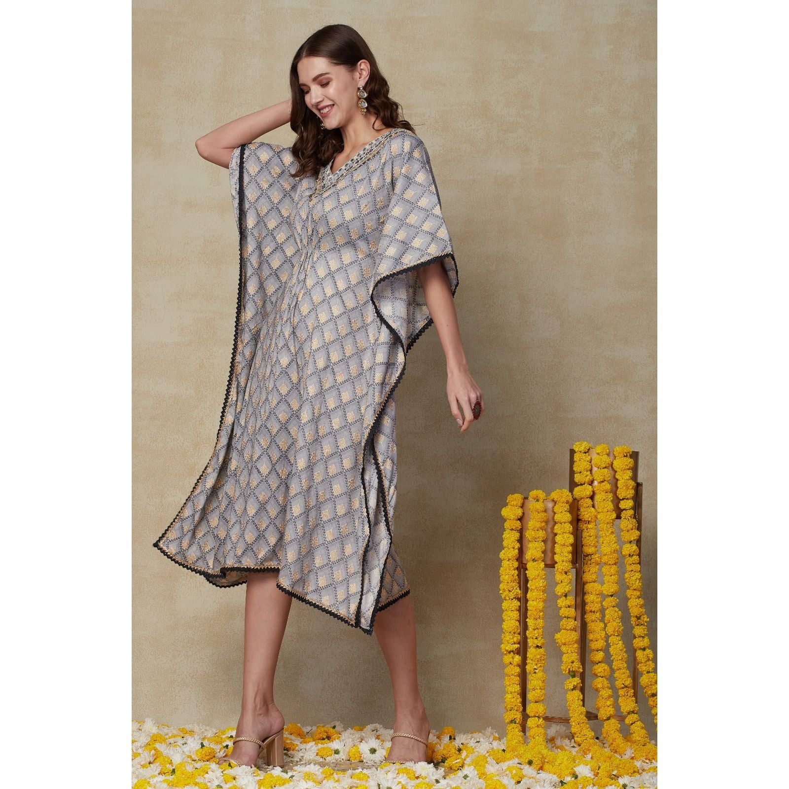 Elegant Grey Kaftan Dress for Women - Flowy Maxi Dress with Long Sleeves - Perfect for Beach Cover Up, Vacation, Boho Chic Outfits & Summer Fashion