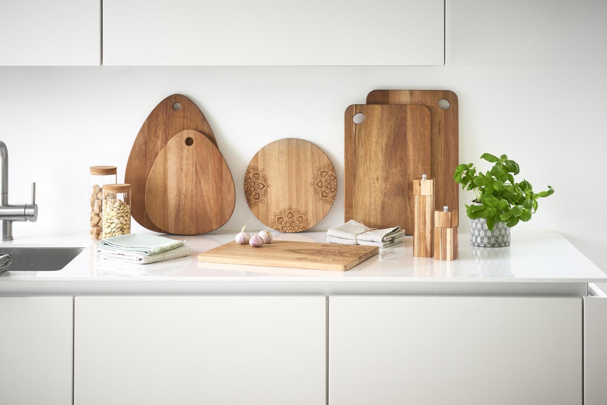 Premium Acacia Wood Cutting Board with Oriental Print - Round & Rectangle Serving Board for Sushi, Cheese, and Charcuterie - Perfect for Kitchen, Dining, and Entertaining