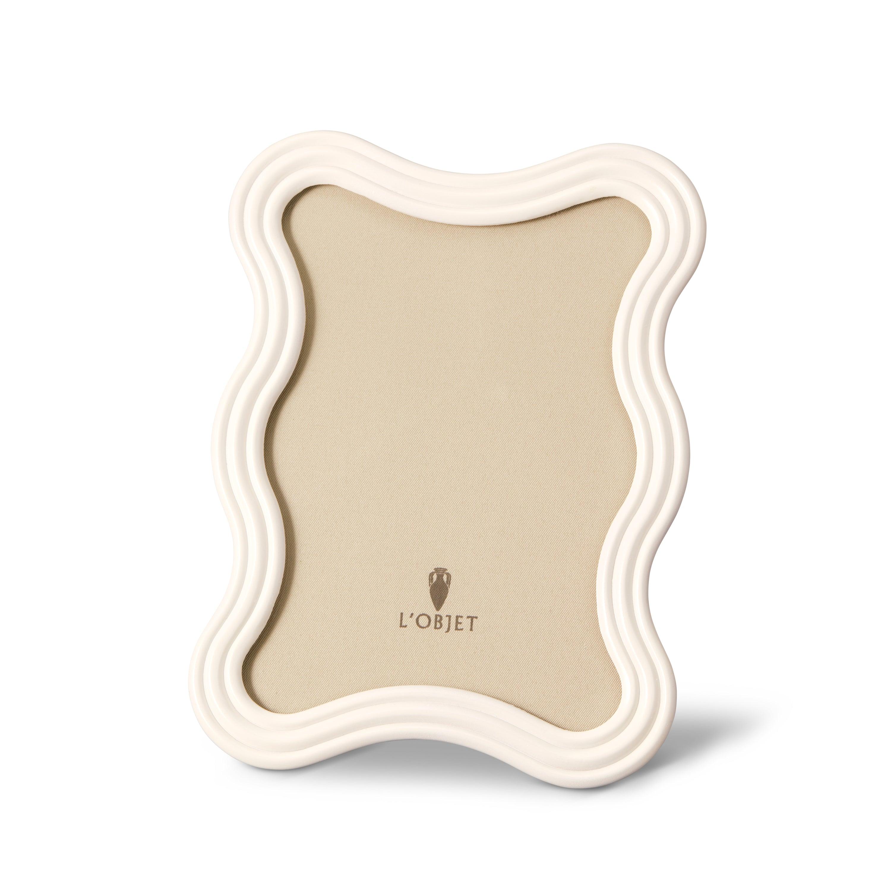 5x7 White Enamel Ripple Frame - Elegant Photo Display for Home Decor, Wedding, and Office Gifts