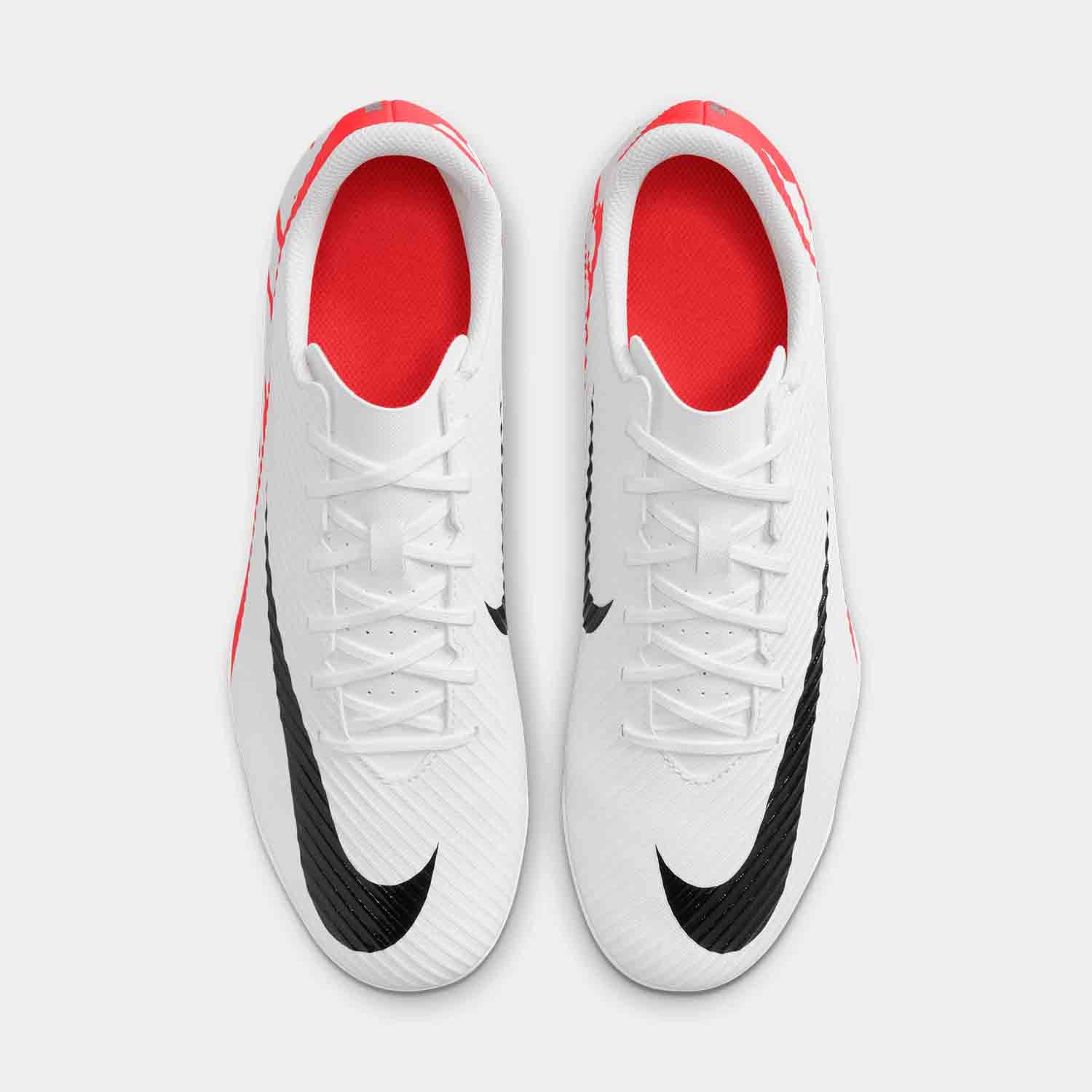 Nike Mercurial Vapor 15 Club Soccer Cleats - Lightweight Football Shoes for Men & Women - Firm Ground FG - Perfect for Training & Matches