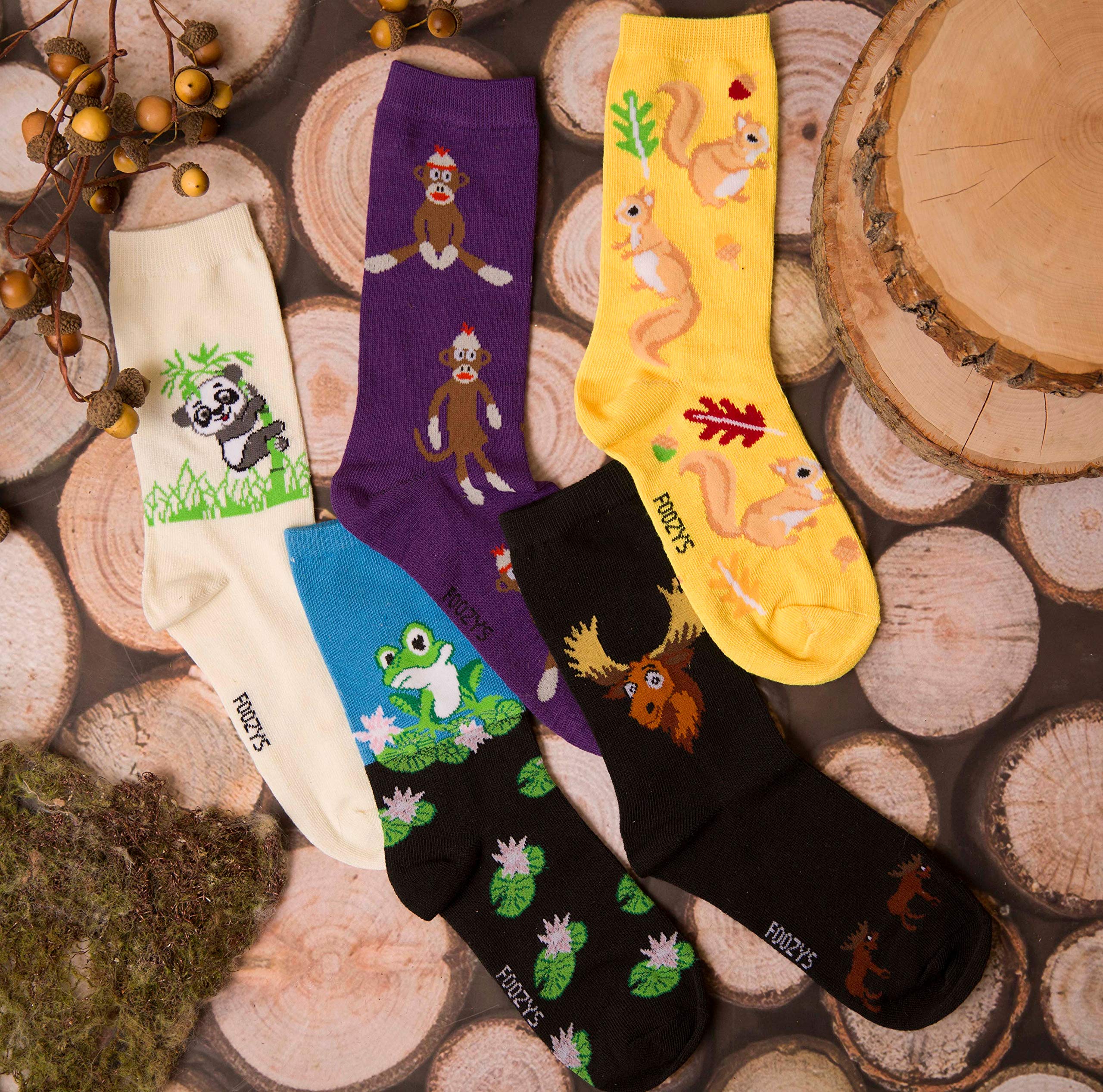 Foozys Women's Crew Socks - Cute Frog on Lily Pad Animal Print Novelty Socks (2-Pair Pack) | Soft Cotton Casual Socks for Everyday Wear, Gift Ideas & Fun Outfits