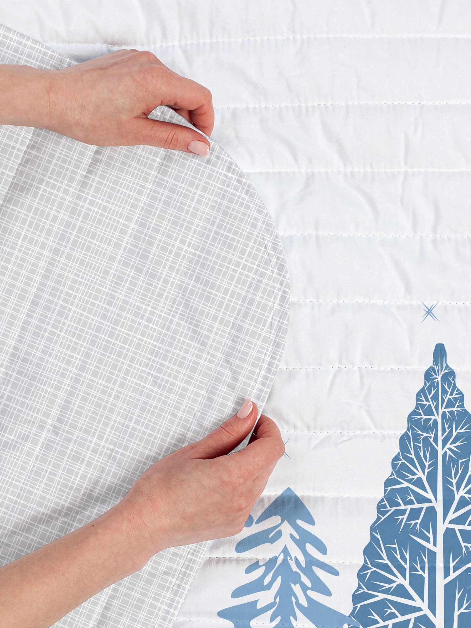 Ambesonne Winter Reversible King Size Bedspread Set - Blue White Microfiber Comforter with Deer, Snowy Trees & Christmas Pine Design | Includes Pillow Shams | Perfect for Holiday Decor & Cozy Winter Bedroom