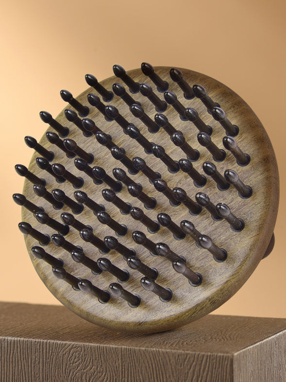 Snail Shape Wood Scalp Massager for Relaxation & Stress Relief - Natural Wooden Head Scratcher for Hair Care & Scalp Stimulation - Perfect for Home Spa, Gifts & Self-Care Routines