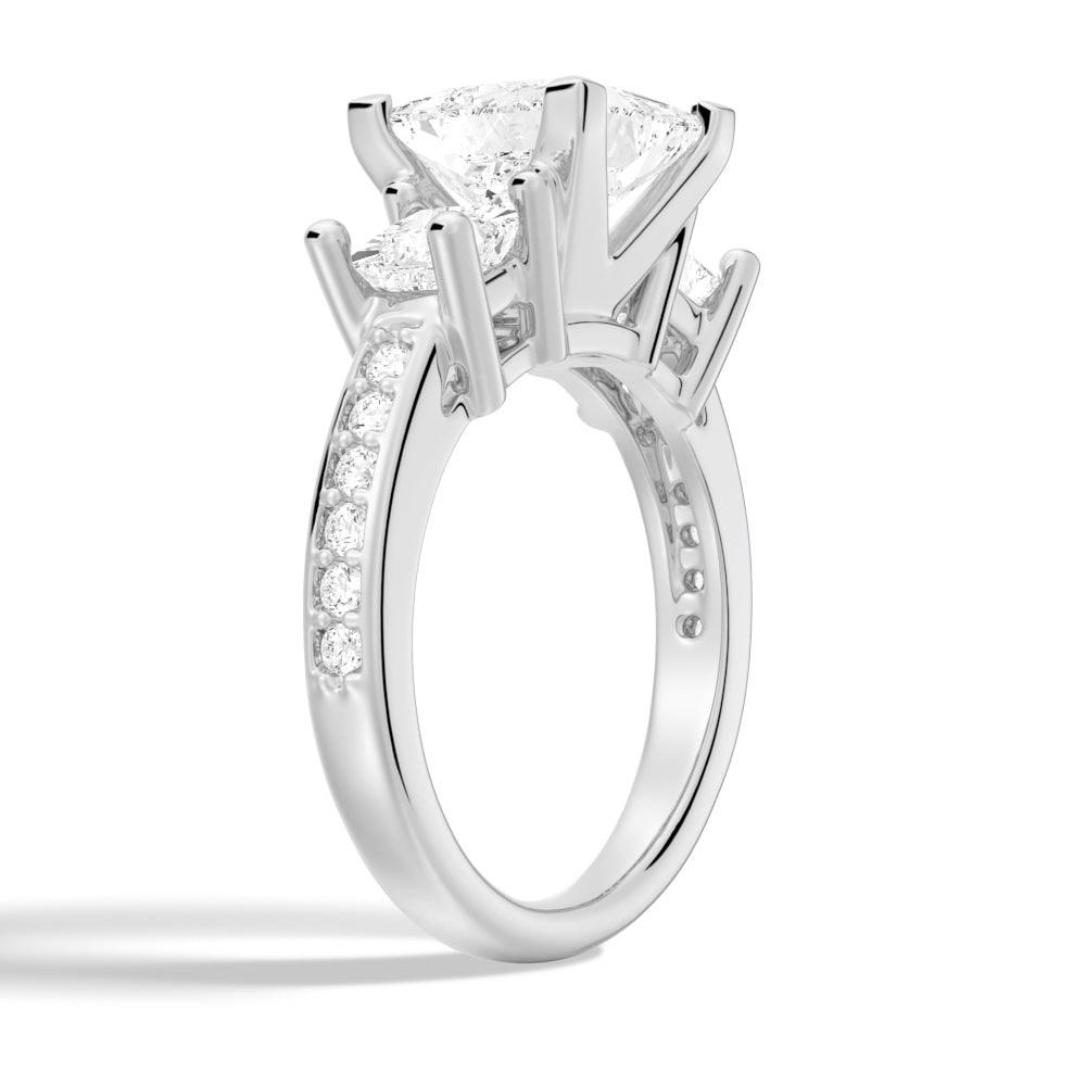 Princess Cut Three Stone Moissanite Engagement Ring - Vintage Style Wedding Band for Women, Perfect for Proposals, Anniversaries & Special Occasions