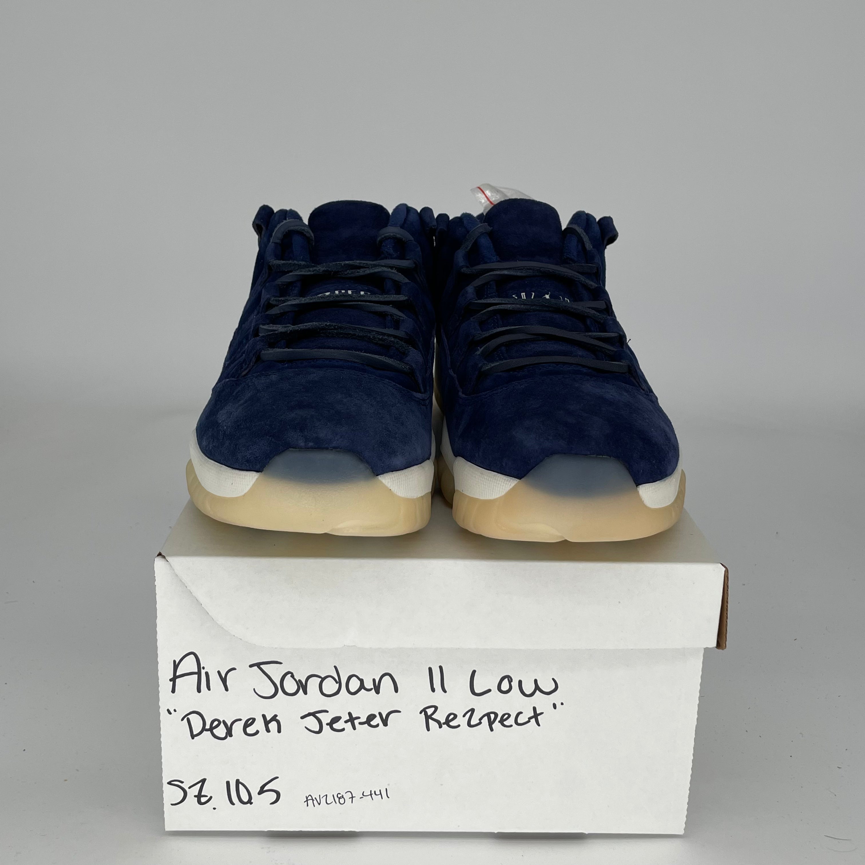 AIR JORDAN 11 LOW DEREK JETER RE2PECT Men's Basketball Shoes Size 10.5 White/Black/Red AV2187-441 - Perfect for Casual Wear, Sports & Sneaker Collectors