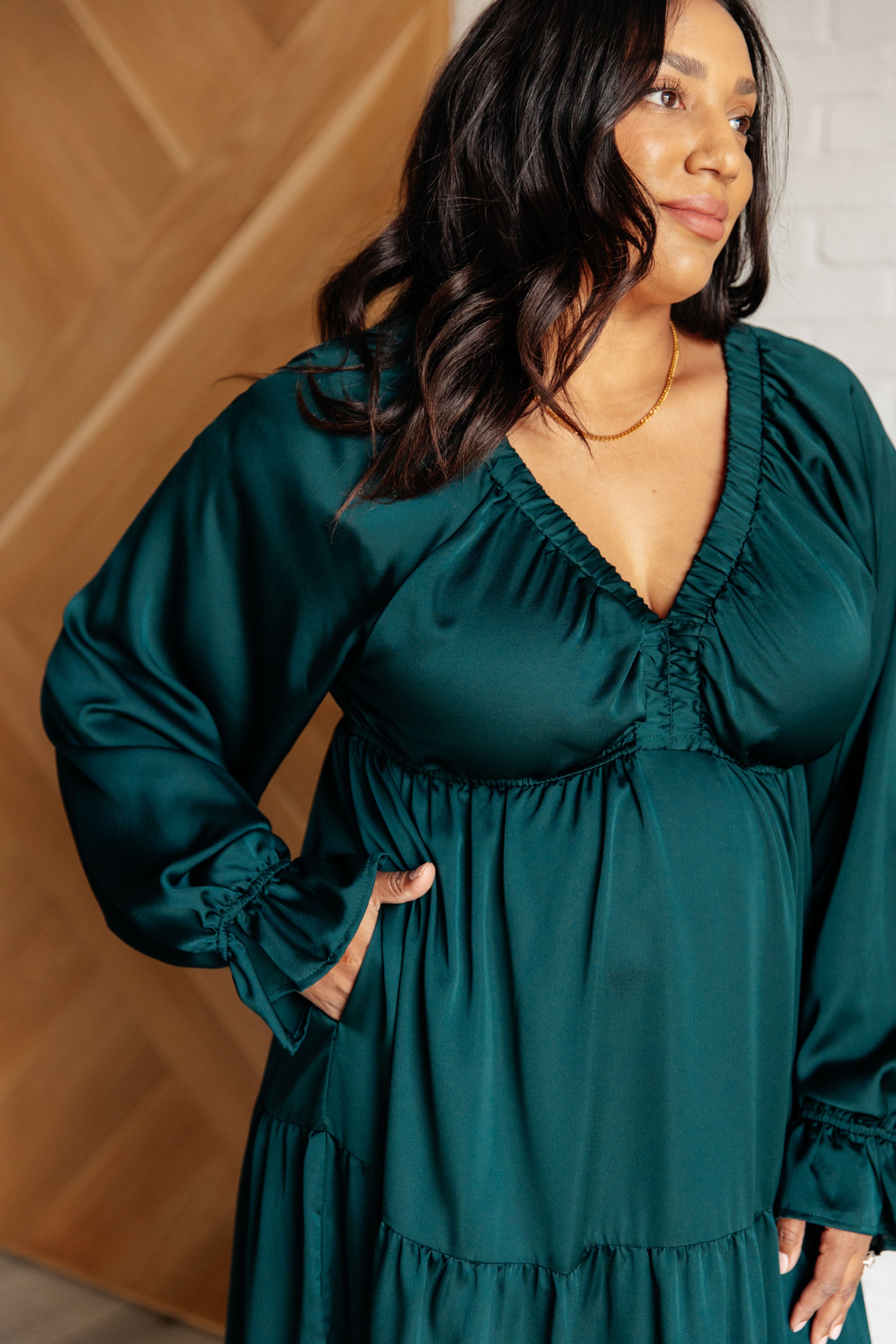 Hunter Green Tiered Dress - Flowy A-Line Midi Dress for Women | Perfect for Casual Outings, Date Nights & Summer Parties