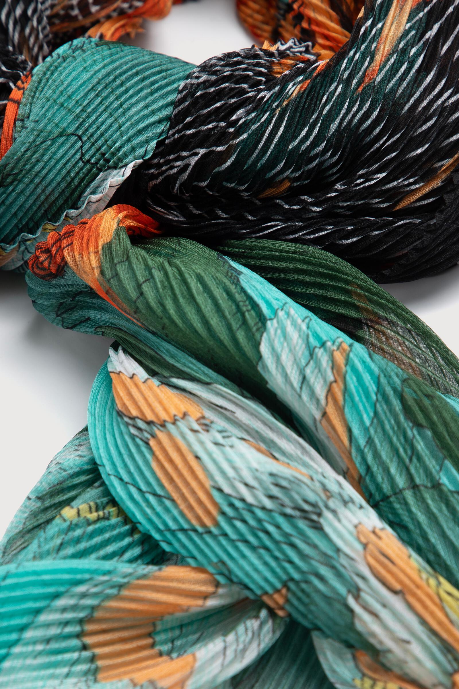 Elegant Koi Pond Pleated Scarf - Soft Fashion Accessory for Women - Perfect for Office, Party & Special Occasions