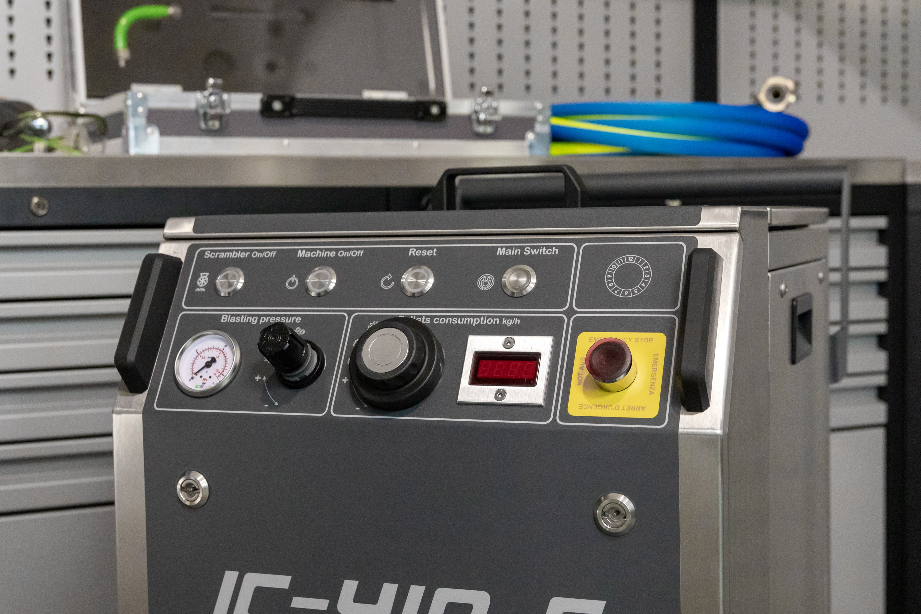 ICS IC 410 S PLUS Dry Ice Blasting Machine - Professional Cleaning Equipment for Industrial Use, Automotive, and Food Processing
