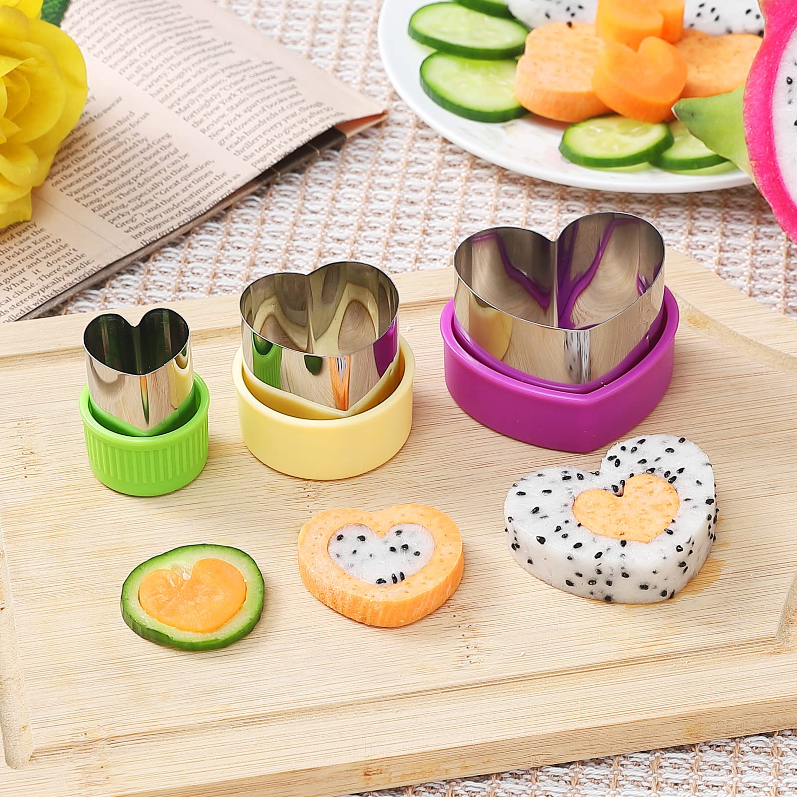 Heart Sandwich Cutter and Sealer Set - 5 Pcs Stainless Steel Valentine's Day Heart Shaped Cookie Cutters for Fruits, Vegetables, Cakes, Biscuits & Sandwiches - Perfect for Romantic Breakfast, Baking, and Party Food Decorations