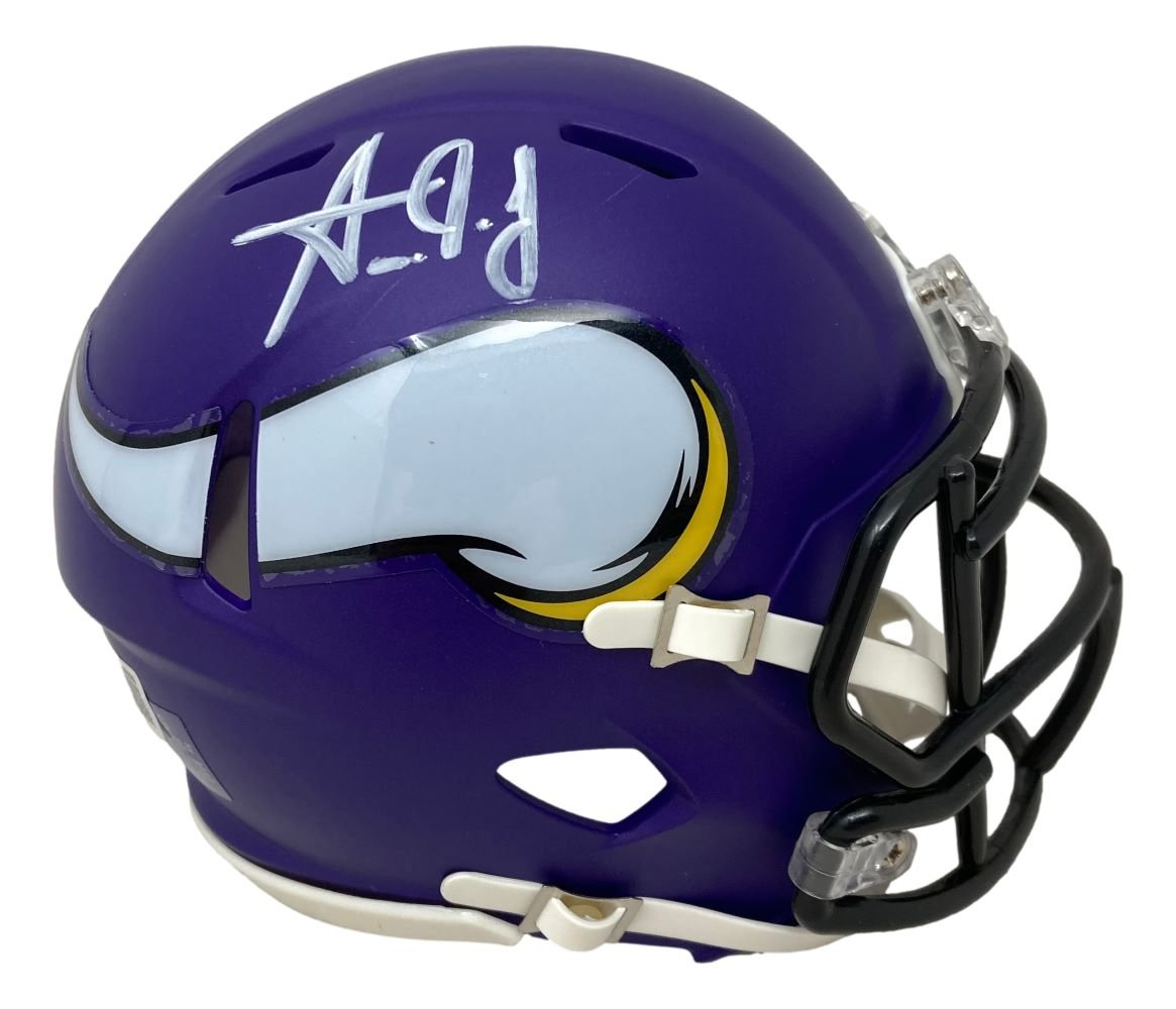 Aaron Jones Autographed Minnesota Vikings Mini Speed Helmet with BAS ITP COA - Perfect for NFL Fans, Collectors & Game Room Decor