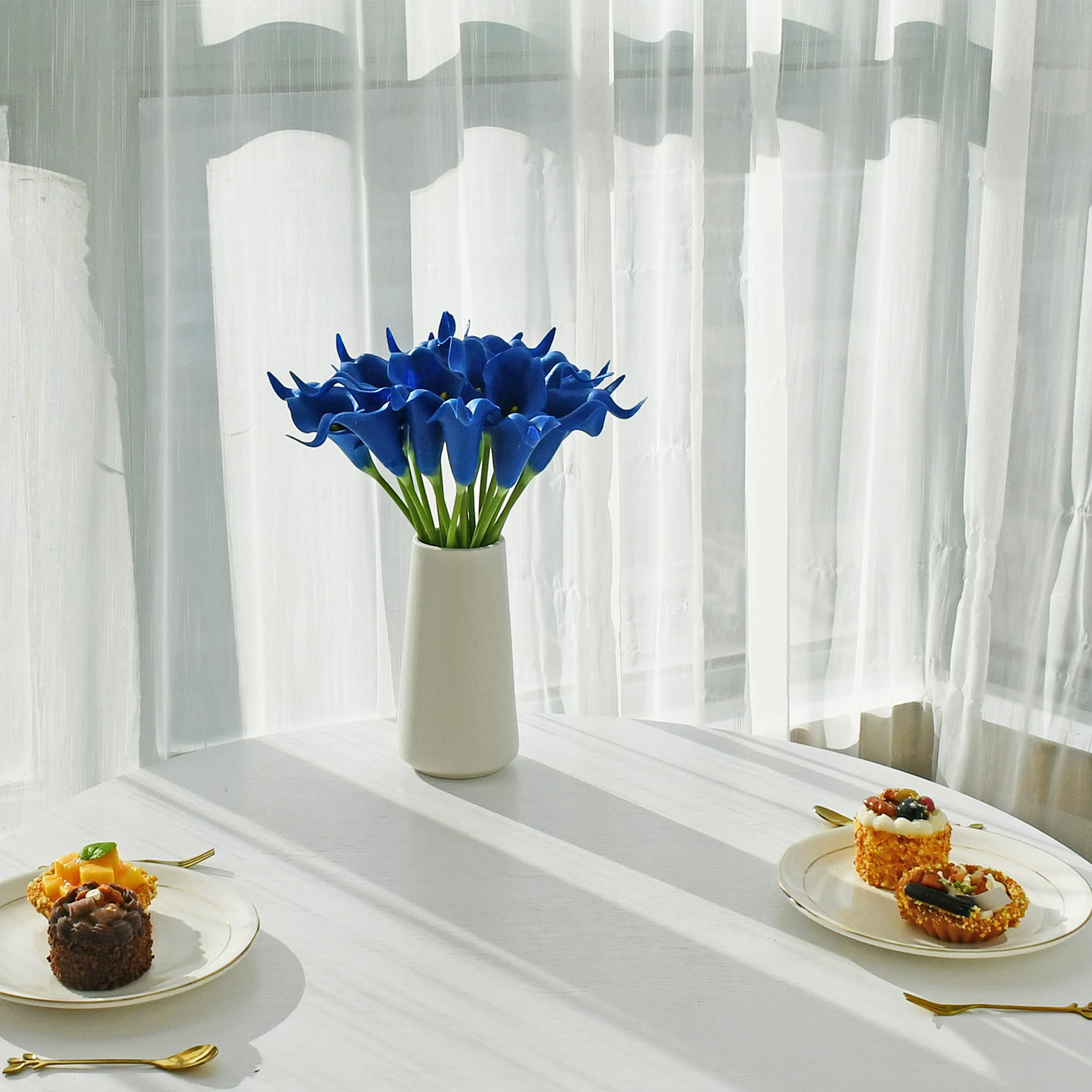 20pcs Royal Blue Artificial Calla Lily Silk Flowers - 13.5