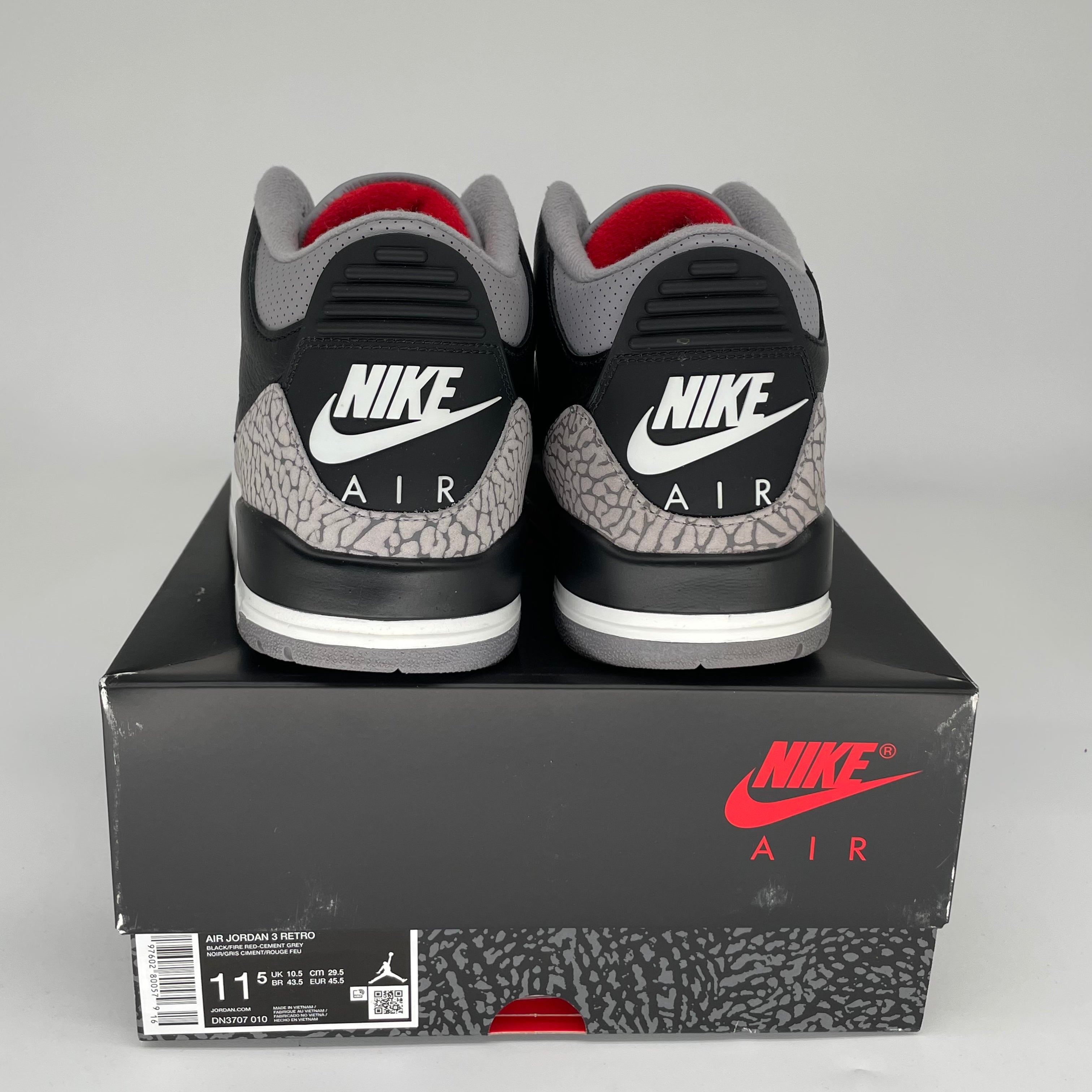 Air Jordan 3 Retro 'Black Cement Reimagined' Men's Basketball Shoes Size 11.5 (DN3707-010) - Classic Sneakers for Streetwear & Basketball Performance