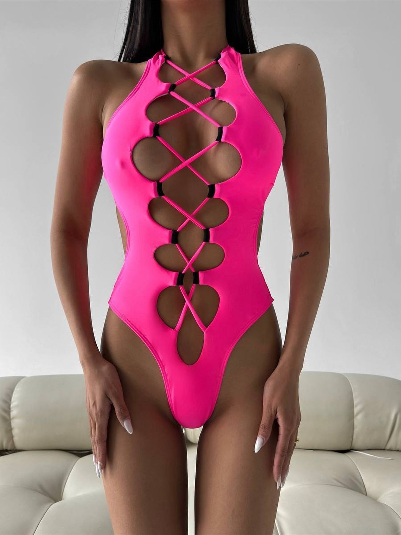 ZASUWA Women's Hollow Out Halter One Piece Swimsuit - Sexy Roman Knot Design for Beach, Pool, and Summer Vacation