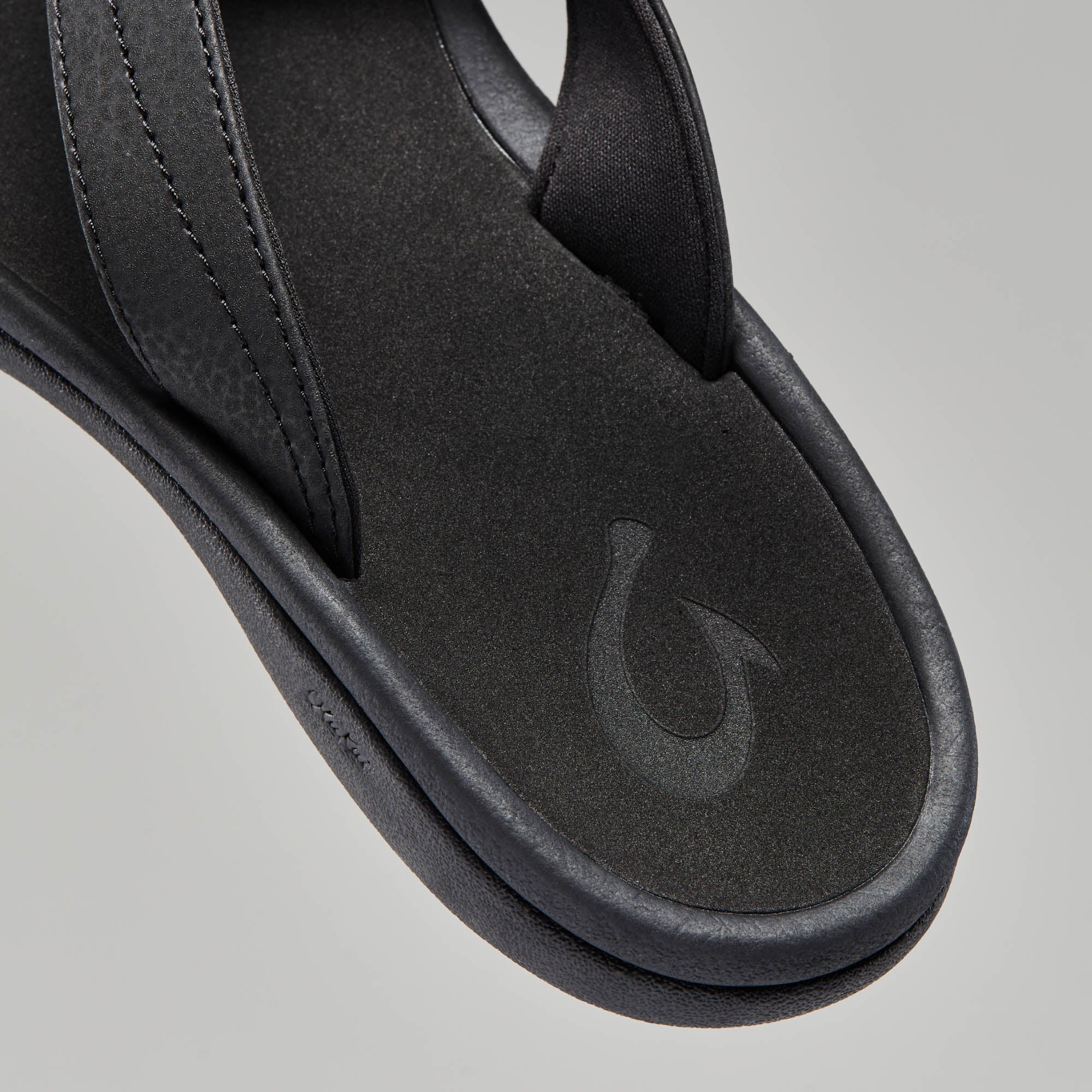 Ohana Black - Premium Hawaiian-Inspired Apparel for Men & Women | Perfect for Beach Vacations, Luaus, and Casual Wear