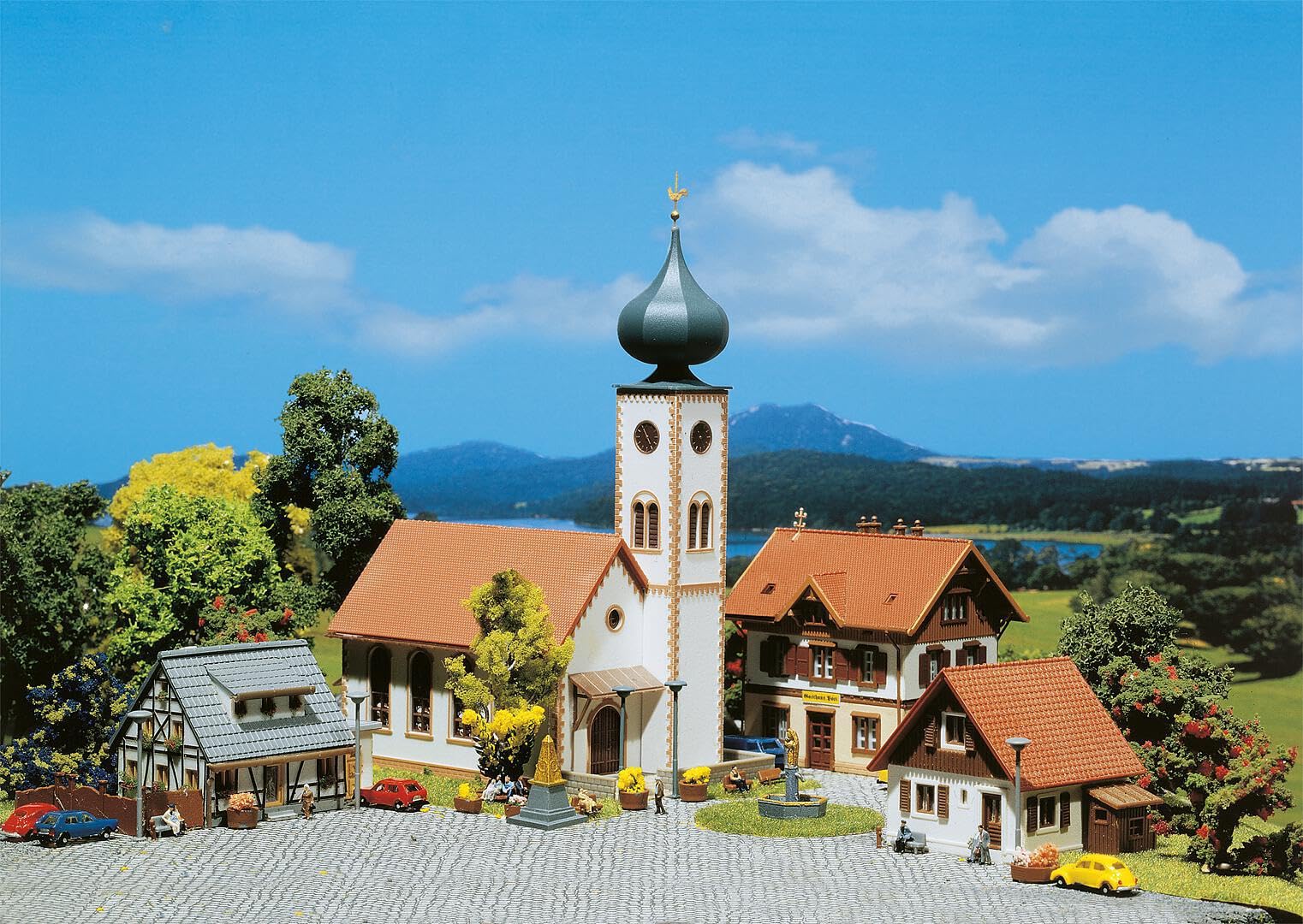 Faller 282777 Z Scale Village Building Kit - Miniature Model Train Accessory for Scenic Railroad Layouts & Dioramas
