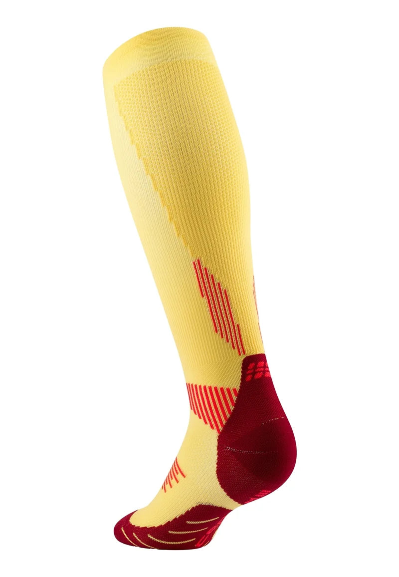 CEP Men's Running Socks Tall 5.0 - Compression Performance Socks for Marathon & Training (Marigold/Burgundy) - Ideal for Long Distance Running, Recovery & Athletic Performance