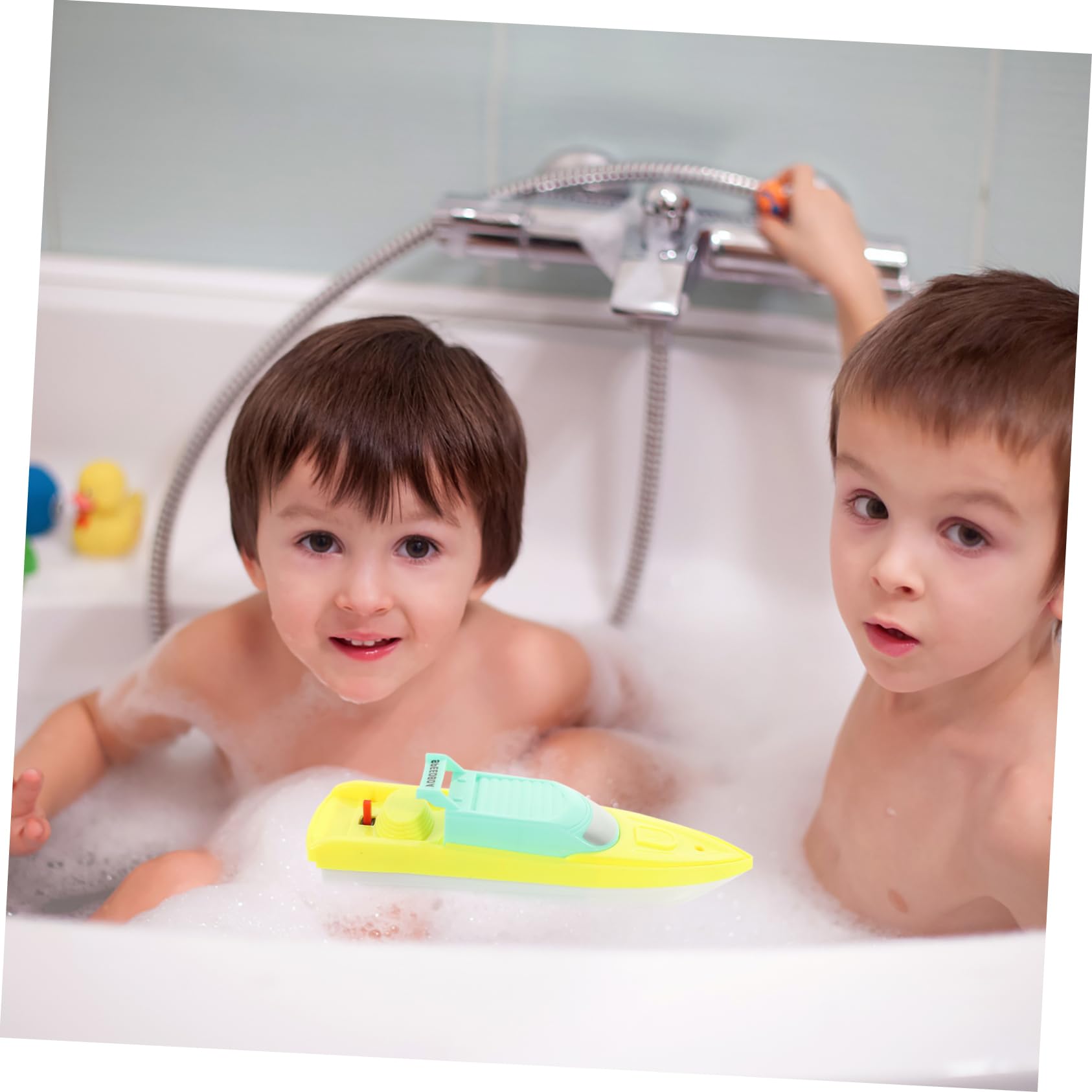 VICASKY 2-Pack Speed Boat Bath Toys for Kids - Fun Floating Shower & Bathtub Playtime - Durable Plastic Water Toys for Toddlers & Children - Perfect for Bath Time, Pool, and Beach Activities