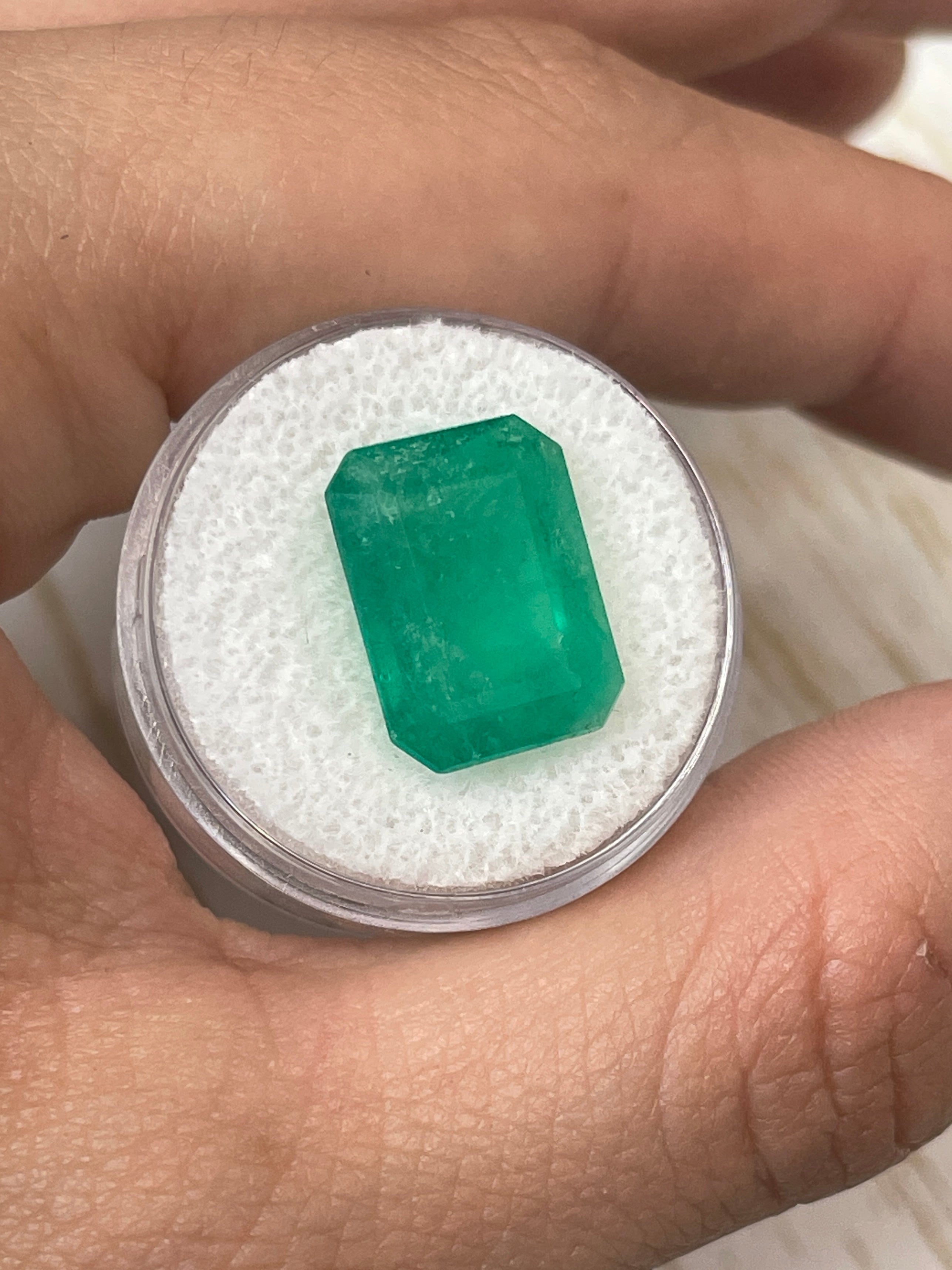 10.03 Carat Natural Colombian Emerald Loose Gemstone - 15.5x12mm Emerald Cut for Jewelry Making, Engagement Rings & Luxury Gifts