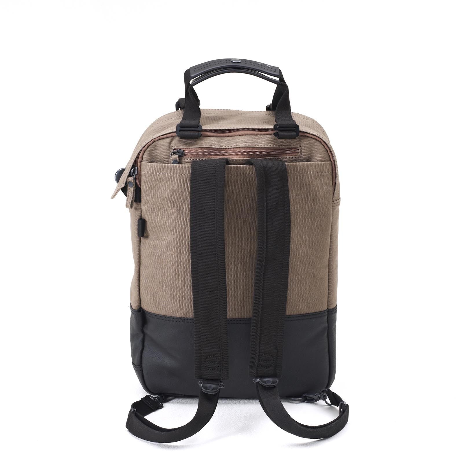 Qwstion Daypack 1 - Stylish & Durable Everyday Backpack for Men & Women | Perfect for Work, Travel & Outdoor Adventures