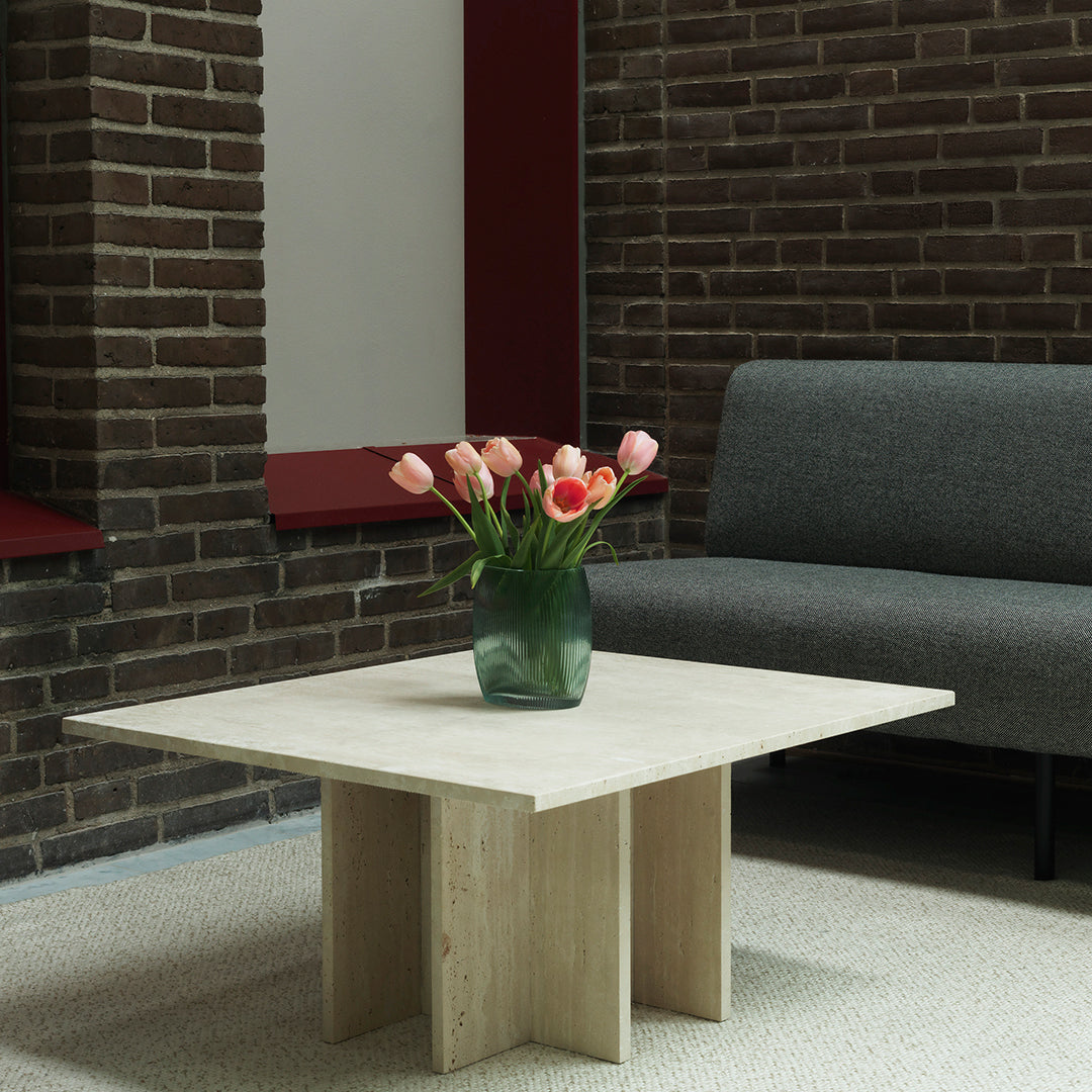 Modern Edge Coffee Table - Mid Century Minimalist Design with Metal Legs for Living Room, Lounge & Office - Sturdy & Stylish Home Decor Furniture