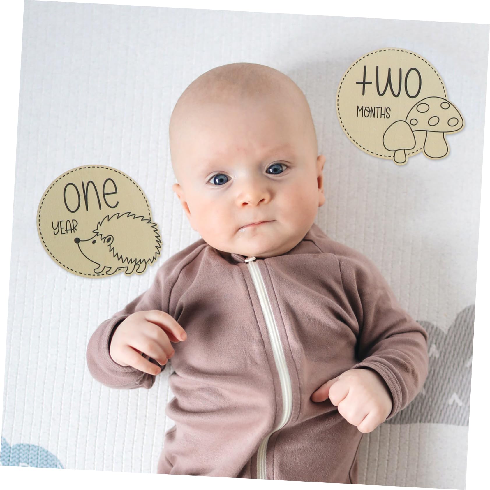LIFKICH Unique Baby Milestone Cards Set - Wooden Growth Sign for Newborn Photography, Baby Shower Decor & First Year Keepsake - Perfect for Monthly Photo Props, Nursery Decor and Parenting Gifts